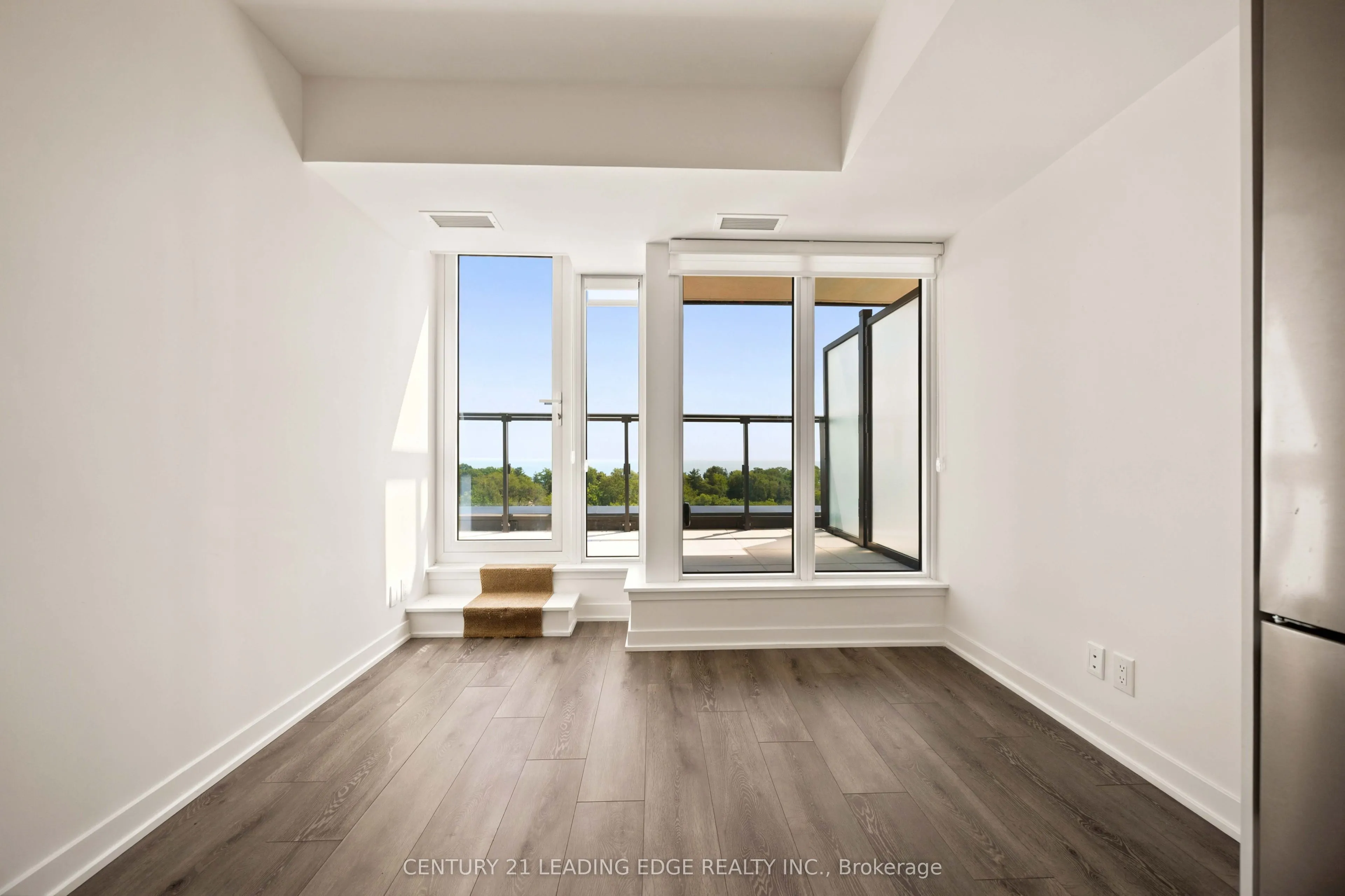 2 Manderley Drive #812