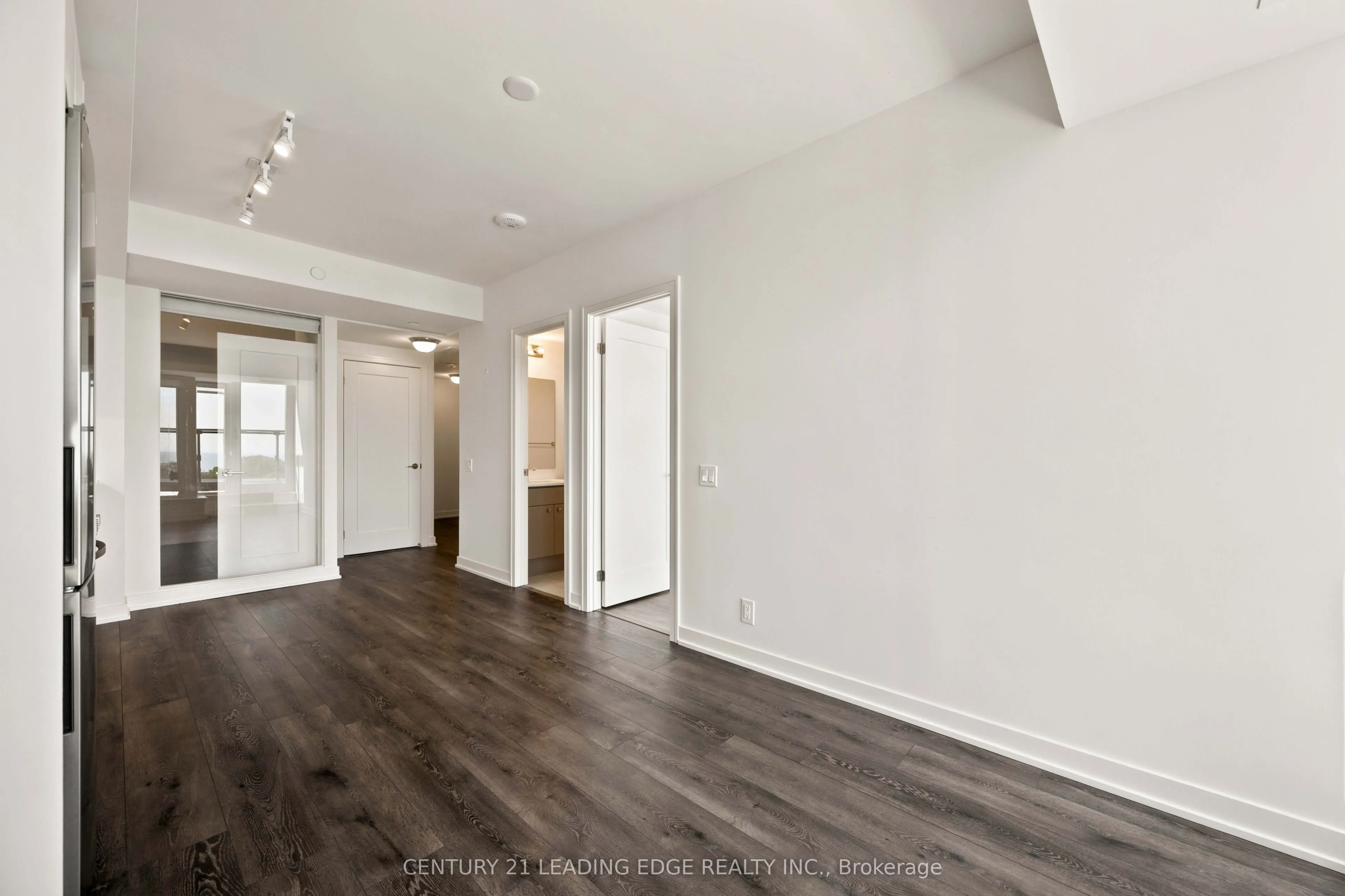 2 Manderley Drive #812