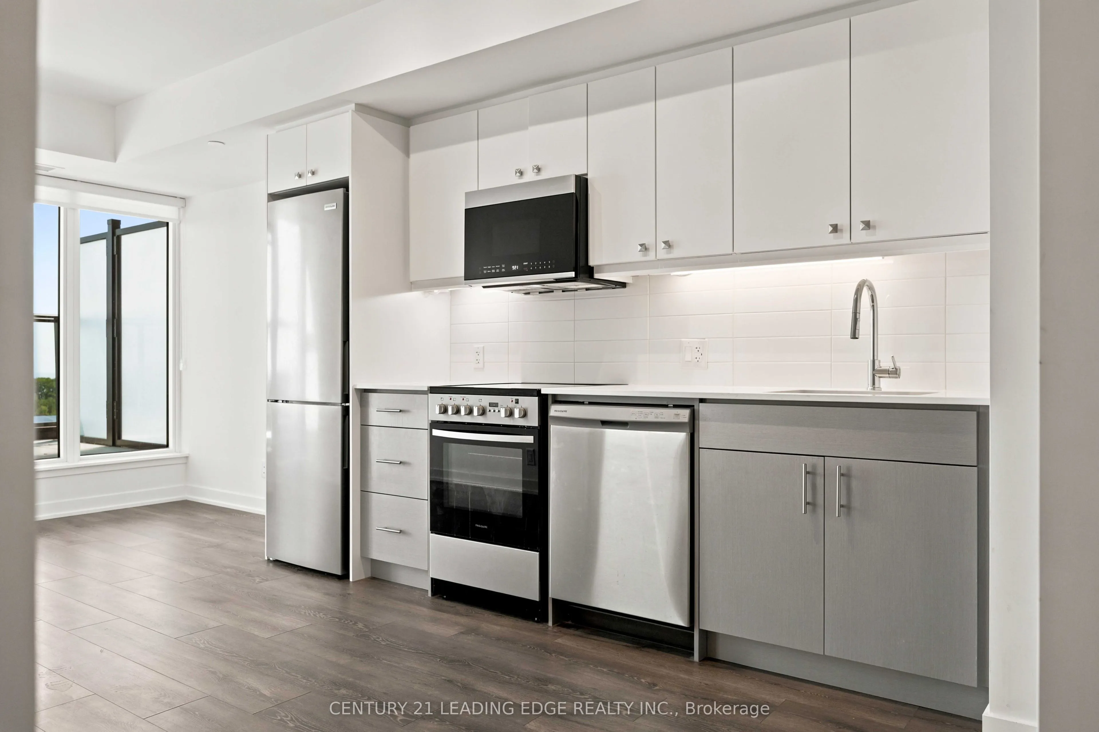2 Manderley Drive #812