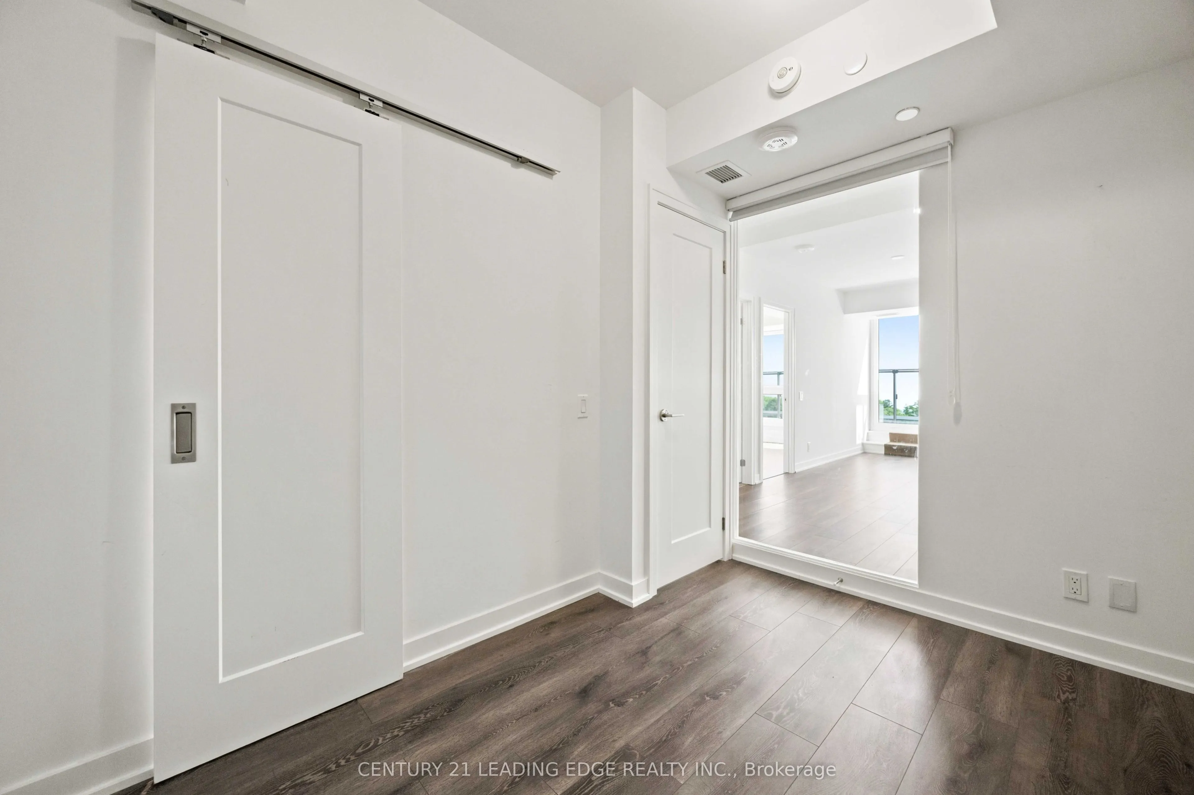 2 Manderley Drive #812