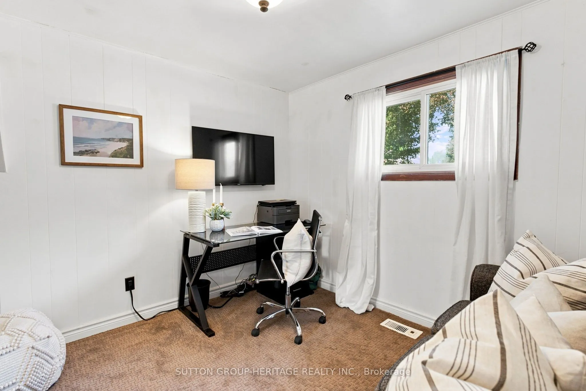 843 Carnation Court