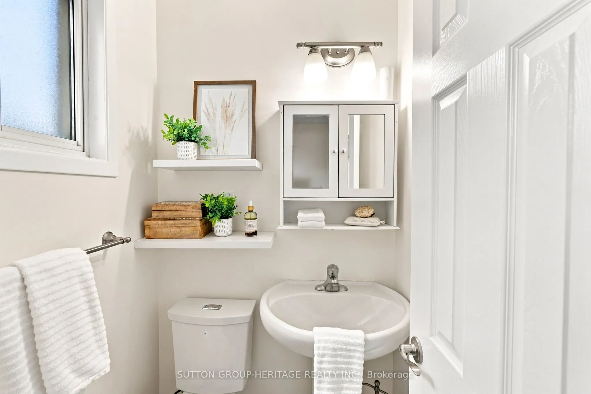 843 Carnation Court