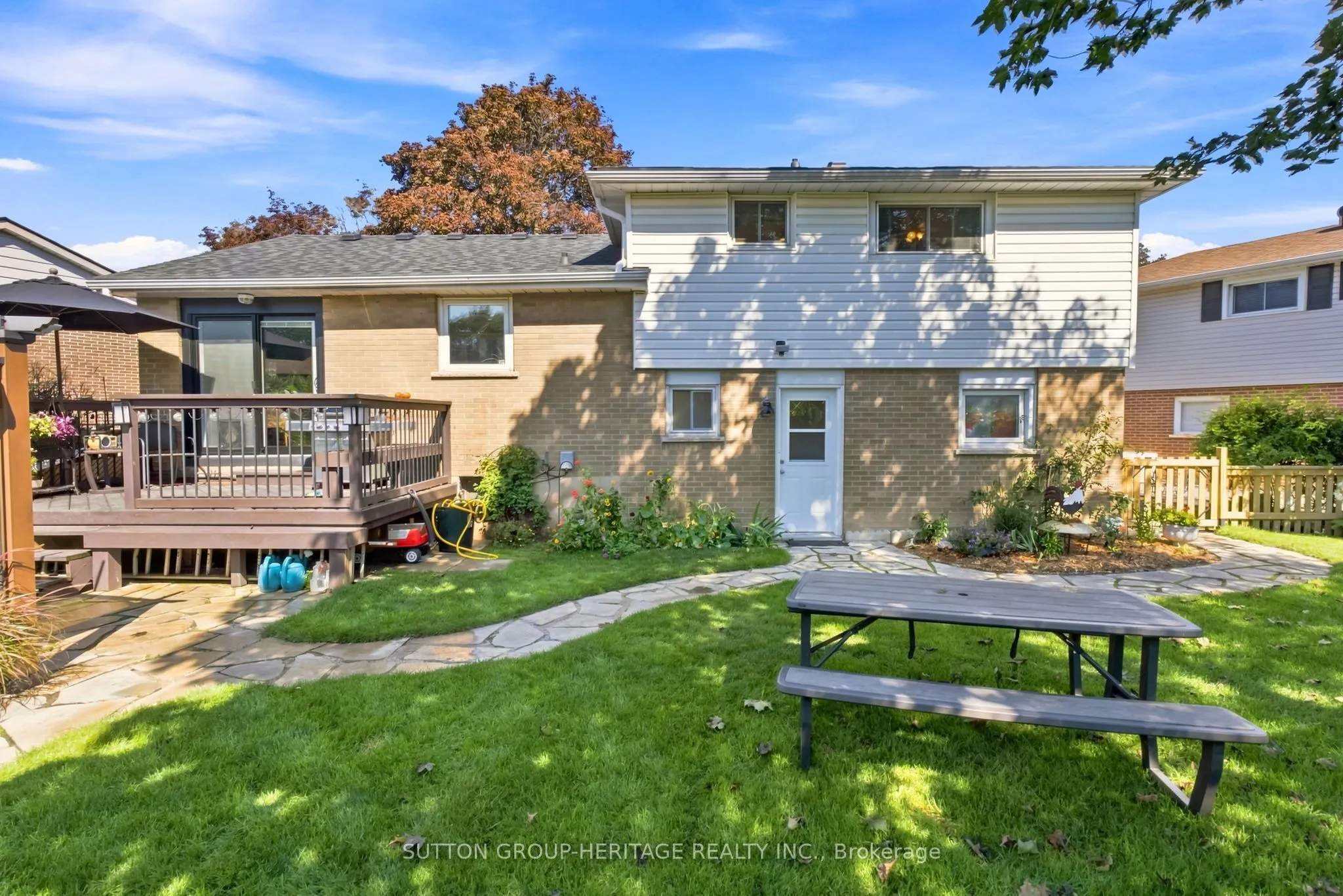 843 Carnation Court