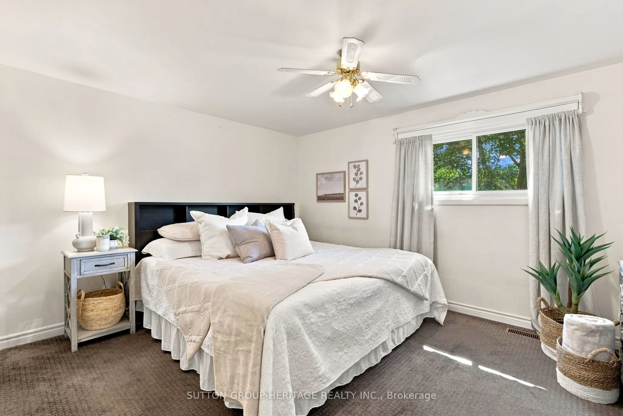 843 Carnation Court