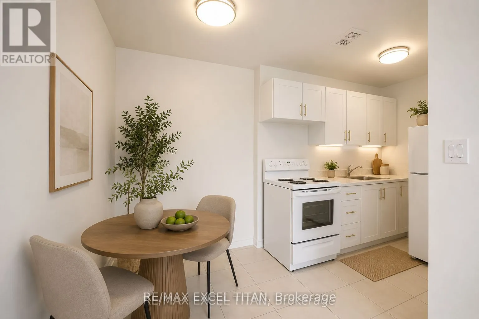 165 Cosburn Avenue #211
