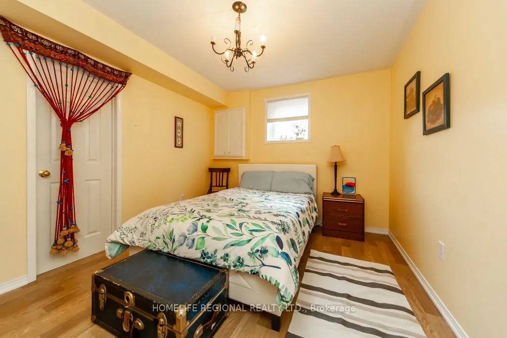 20 Rosemarie Crescent