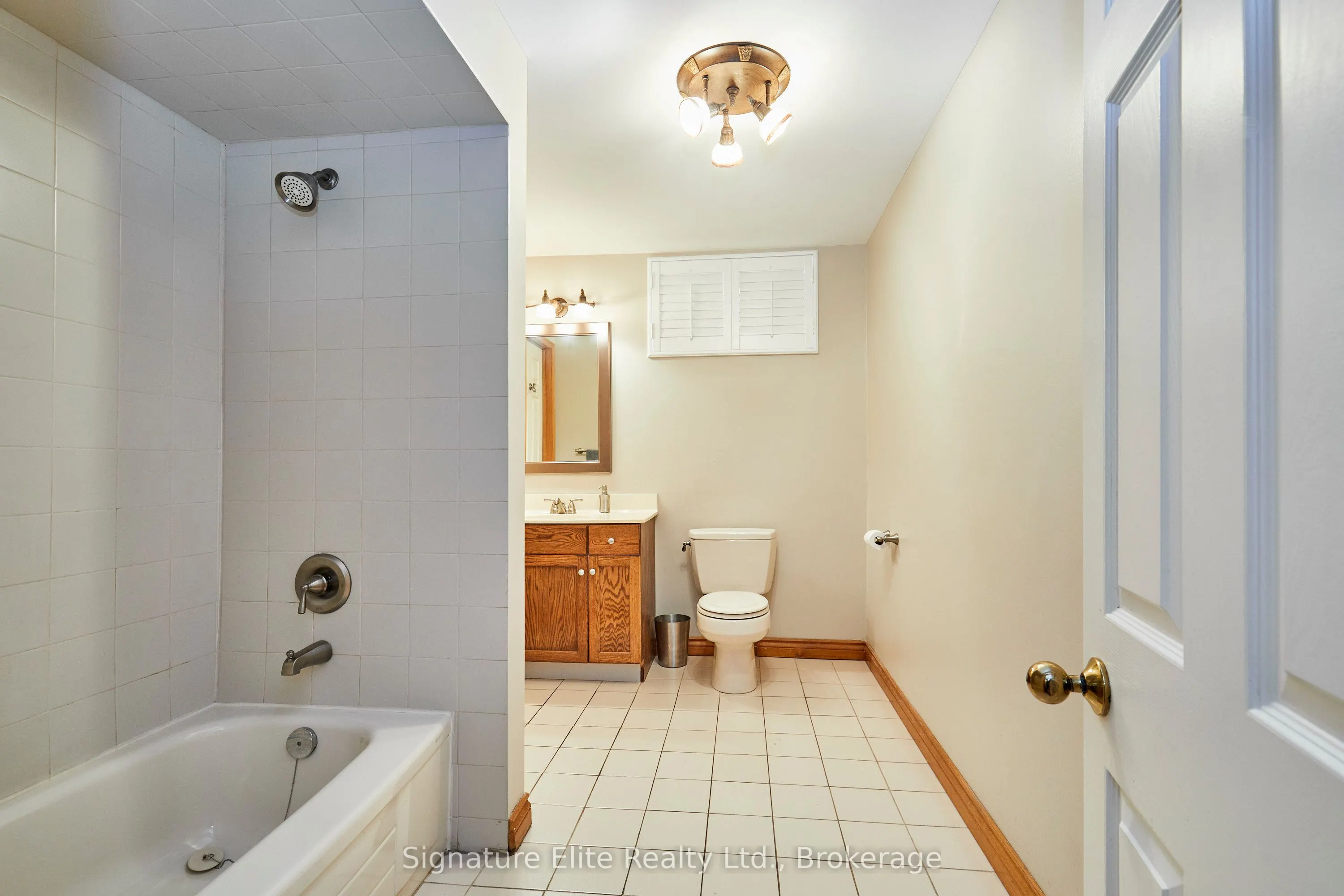 4 Camor Court