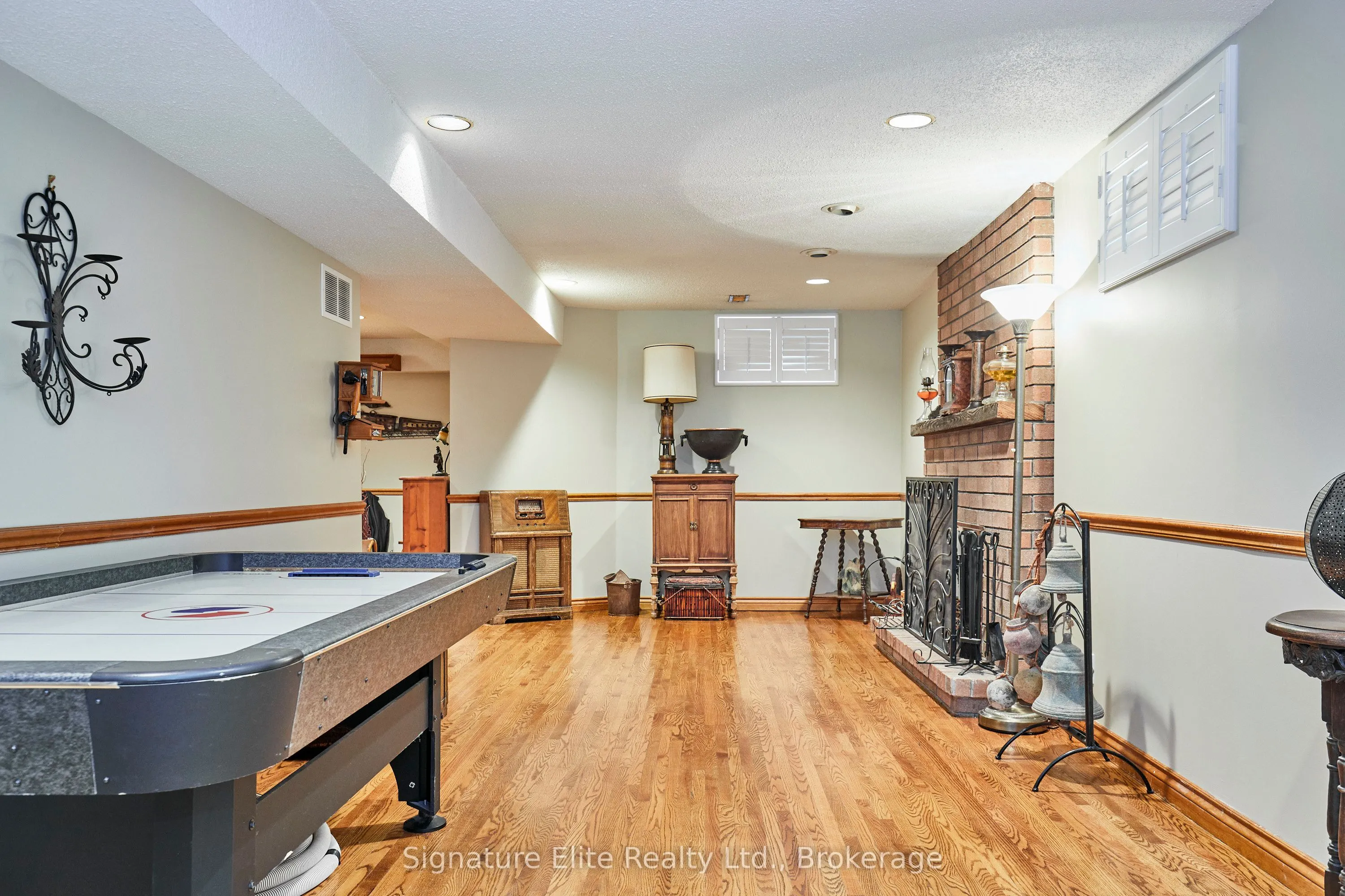4 Camor Court