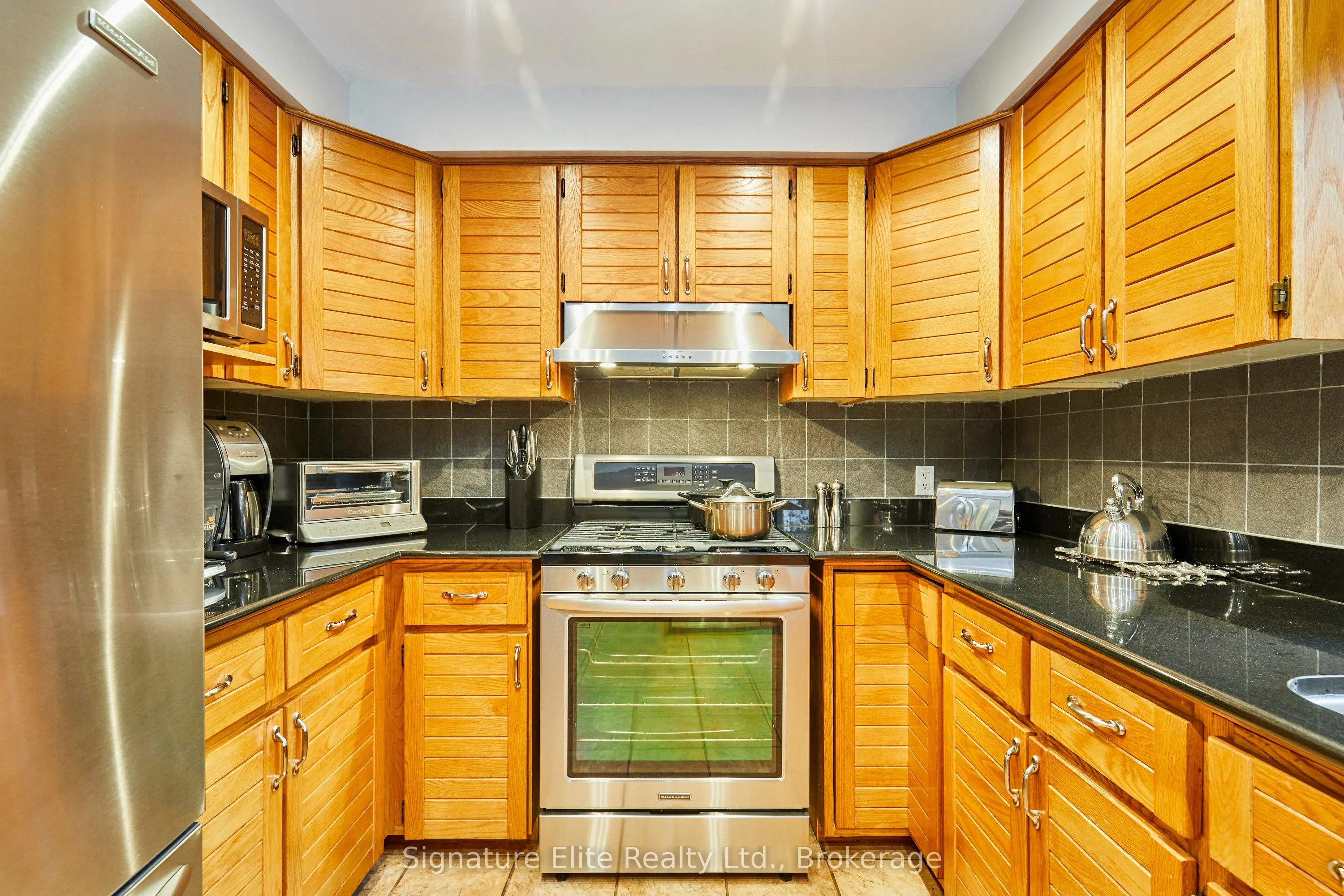 4 Camor Court