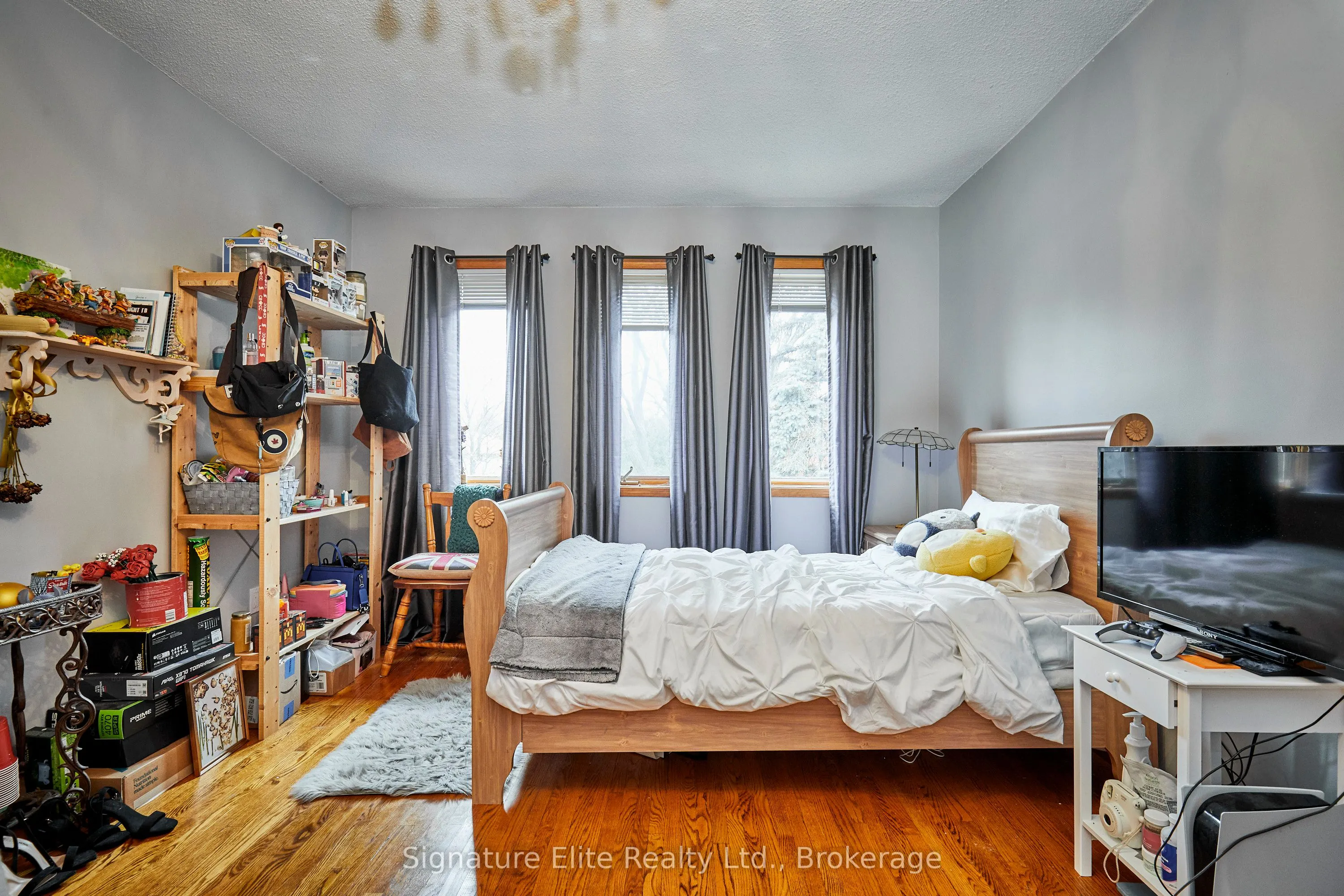 4 Camor Court