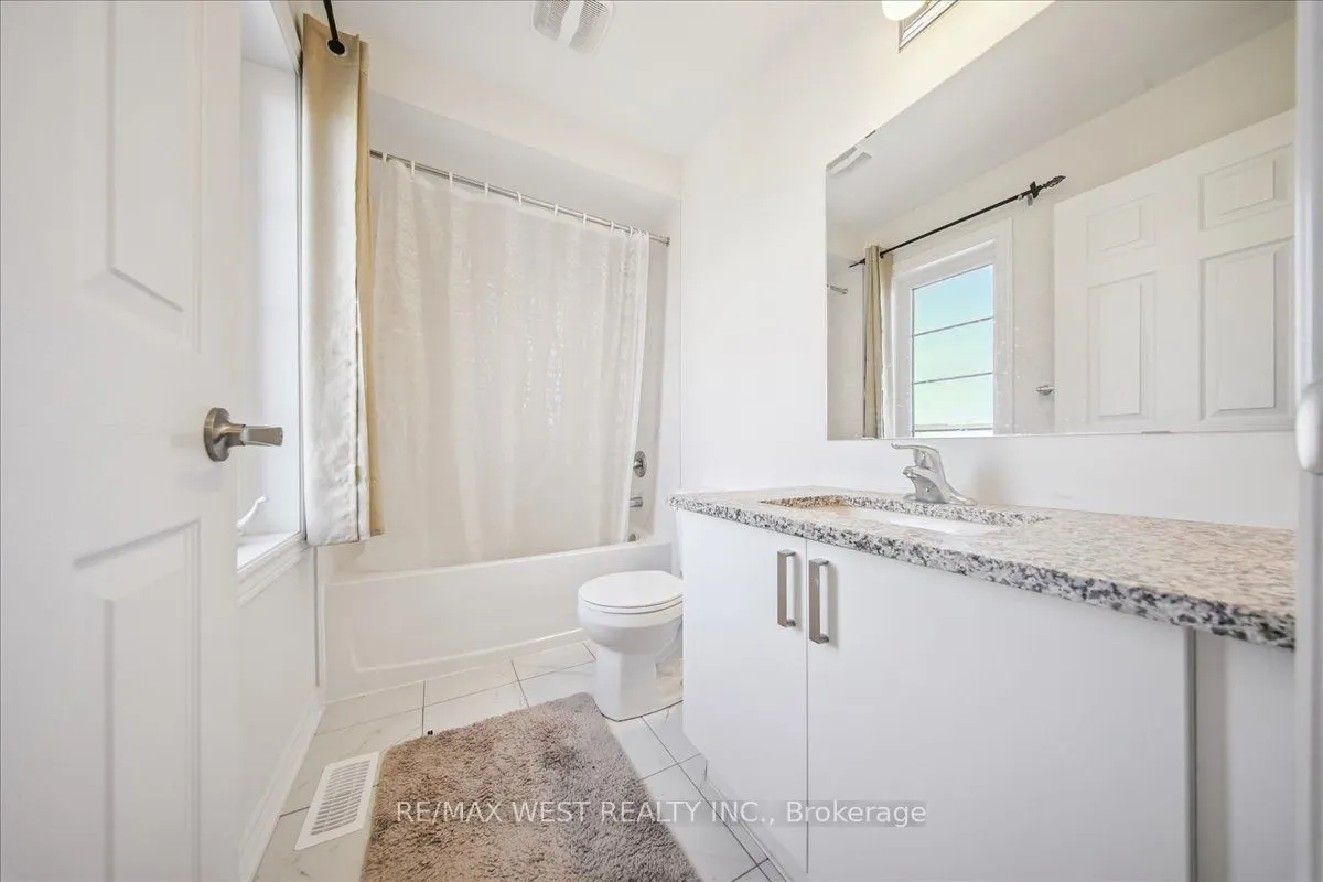115 Air Dancer Crescent