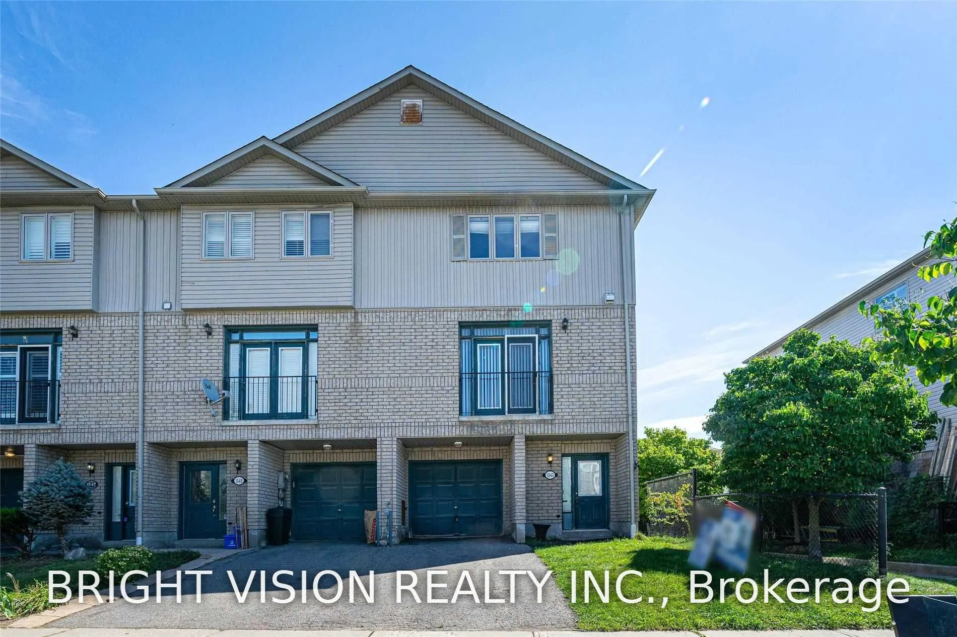 1543 Hummingbird Court