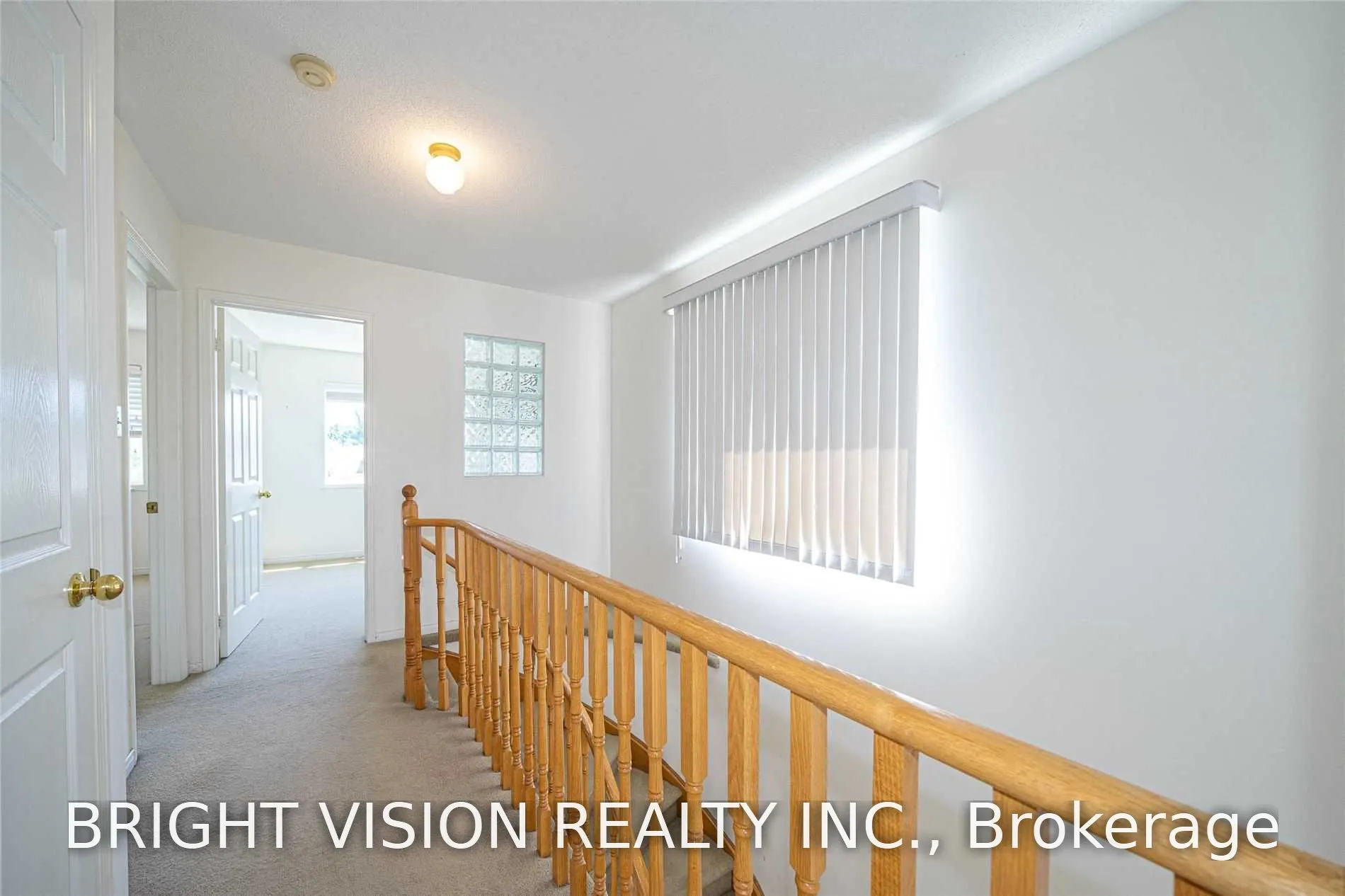 1543 Hummingbird Court