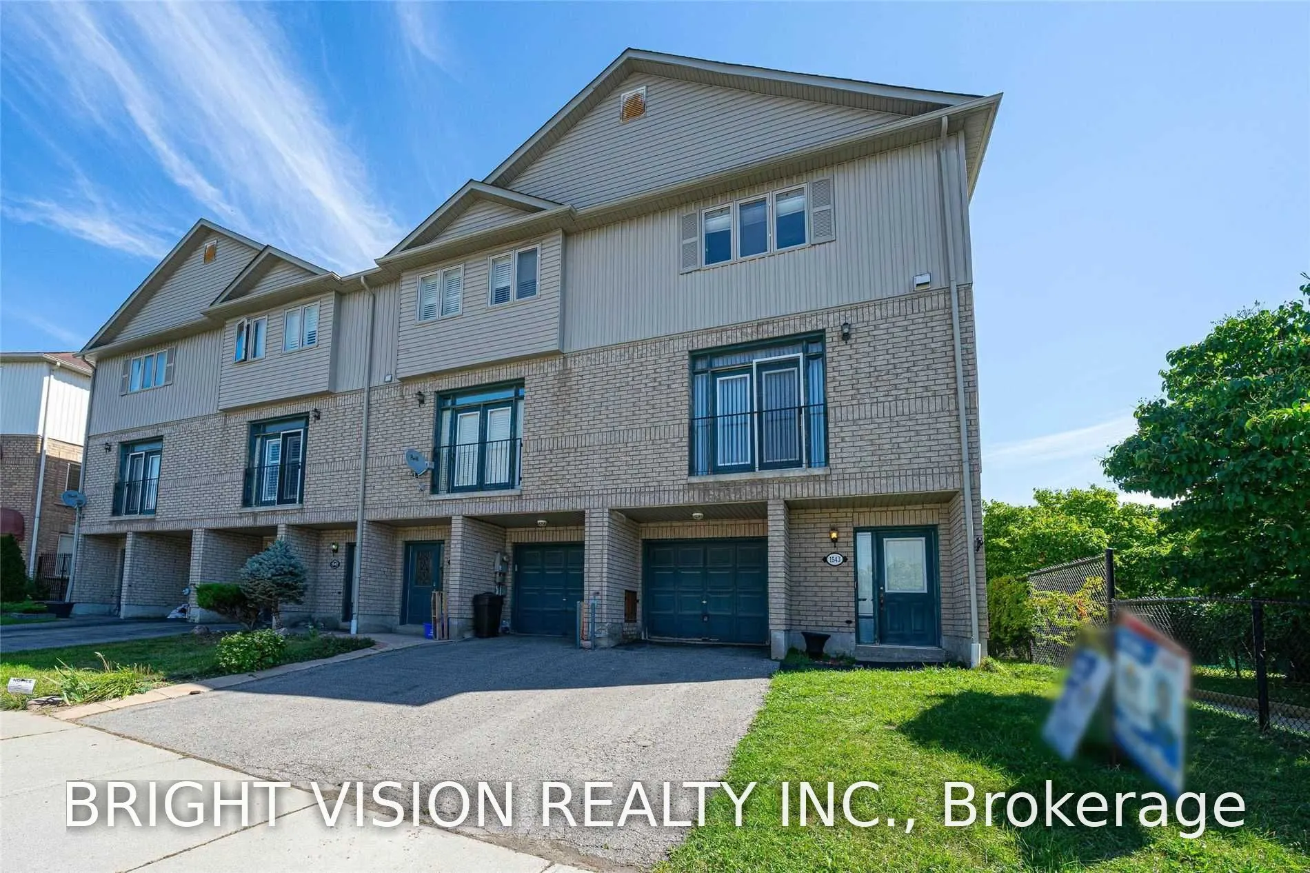 1543 Hummingbird Court