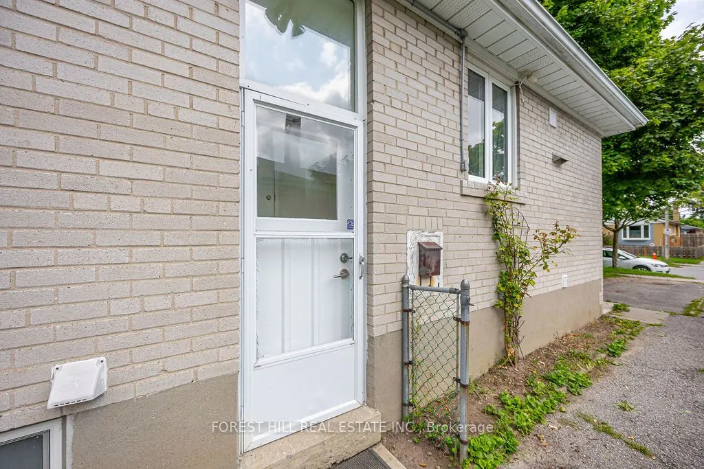 63 Burcher Road #Lower