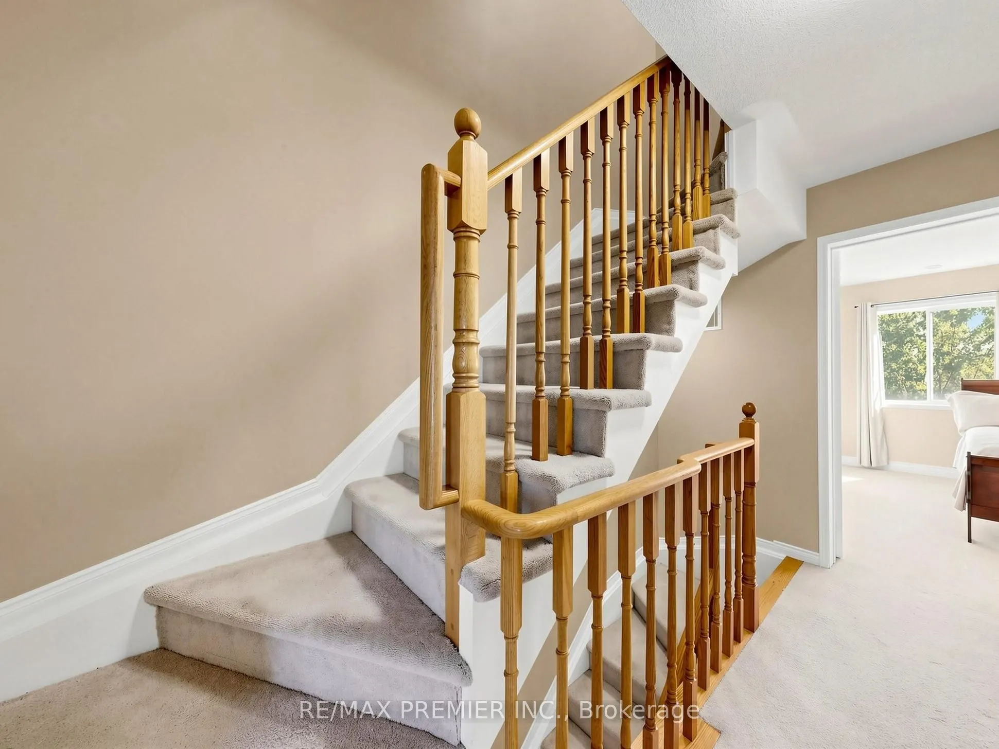 95 John Bell Crescent