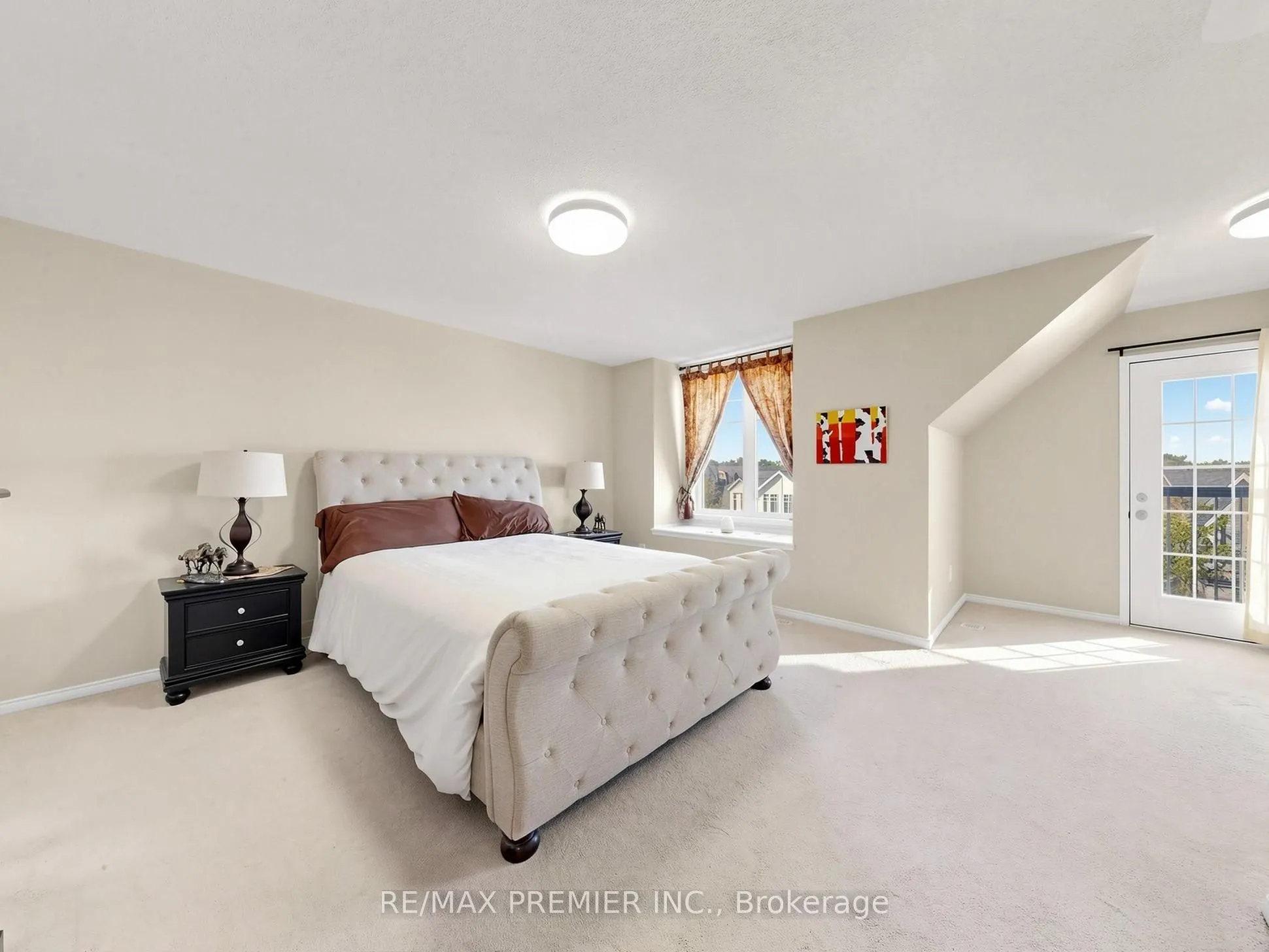 95 John Bell Crescent