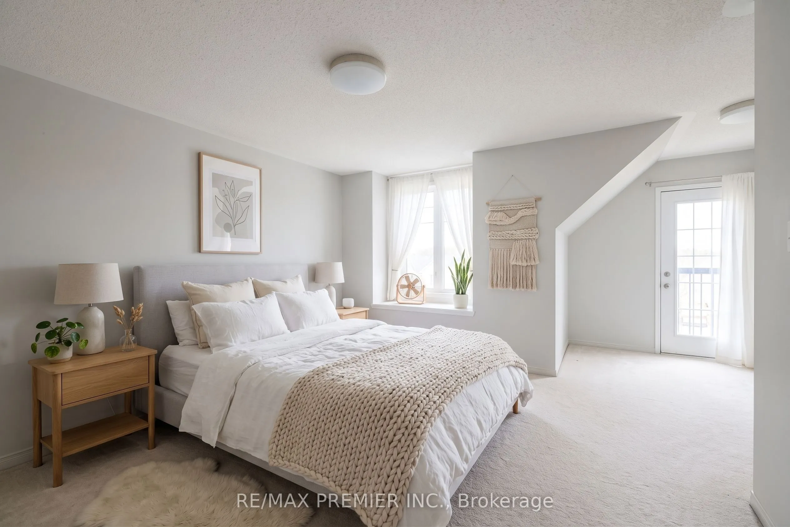 95 John Bell Crescent