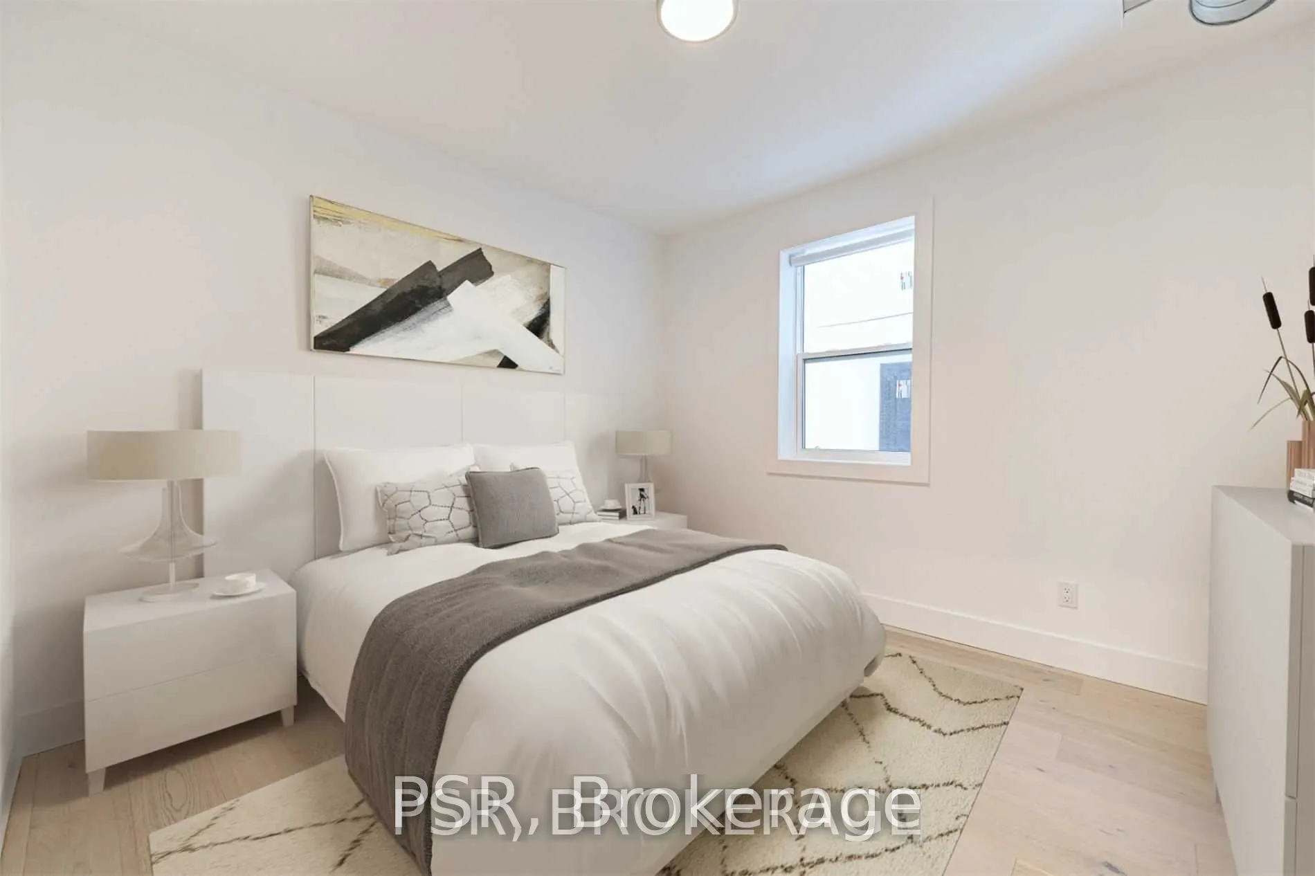 87 Hammersmith Avenue #Main
