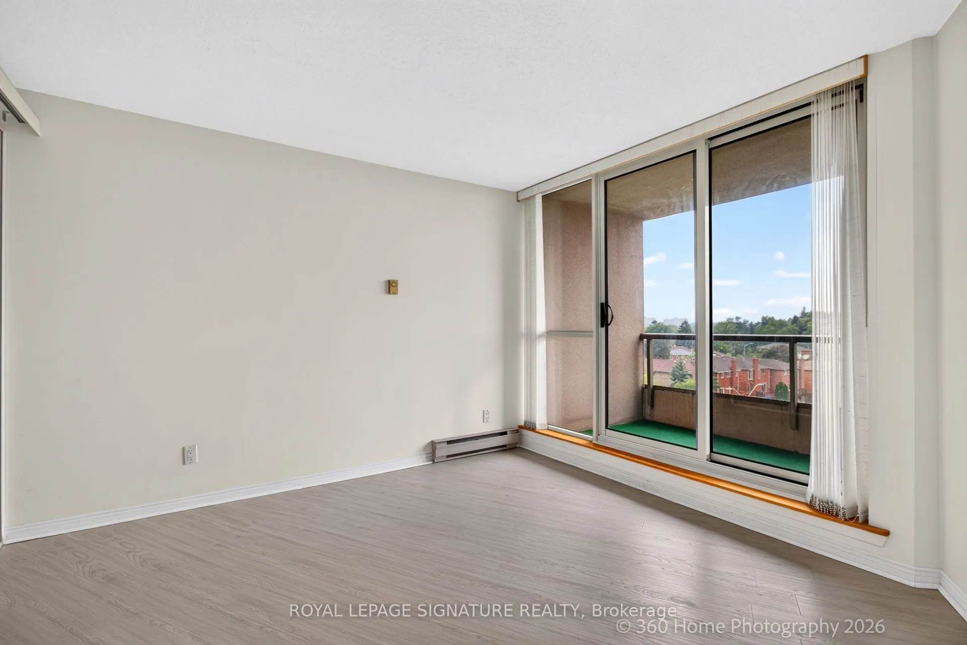 20 Guildwood Parkway #801
