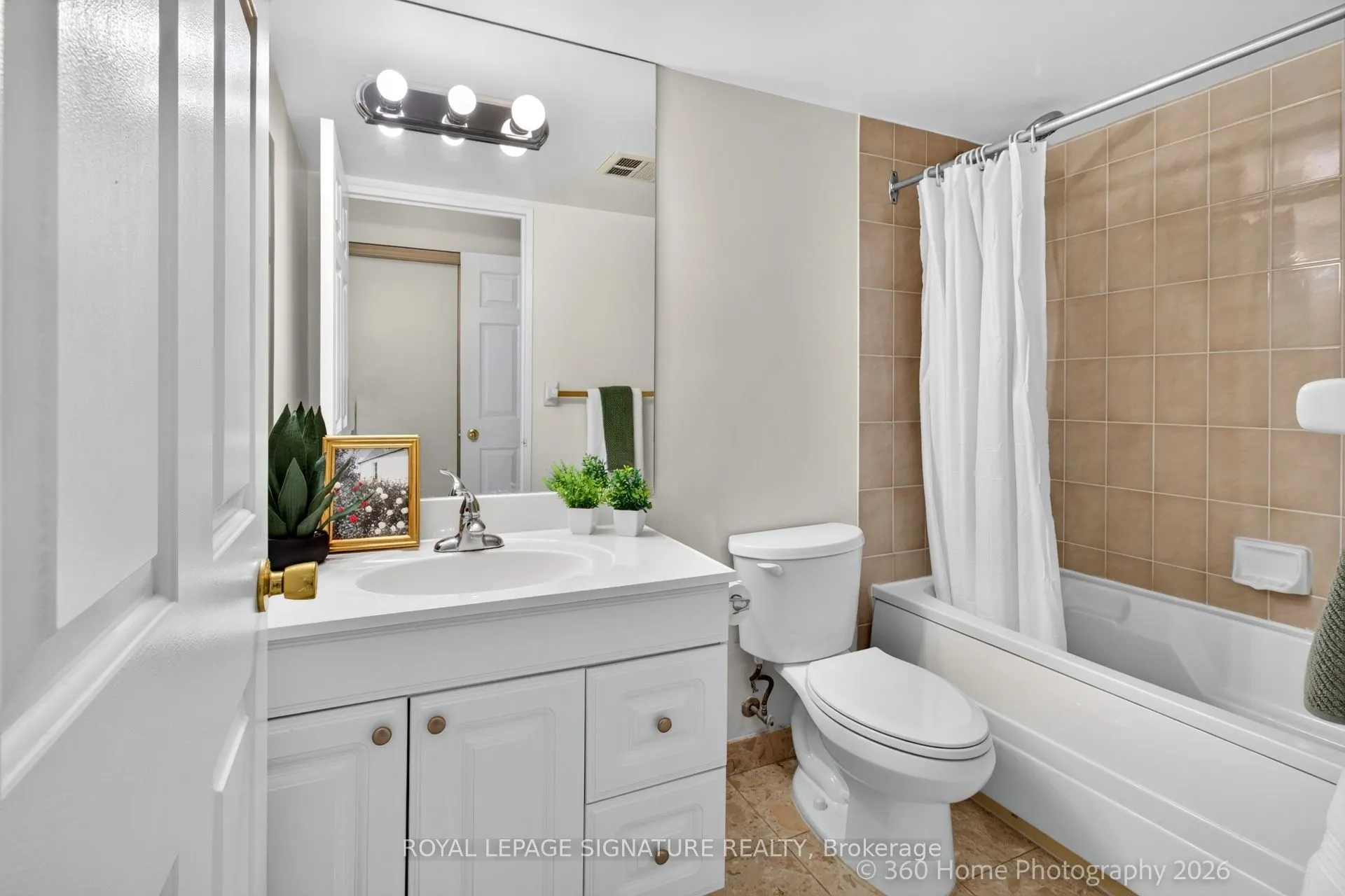 20 Guildwood Parkway #801