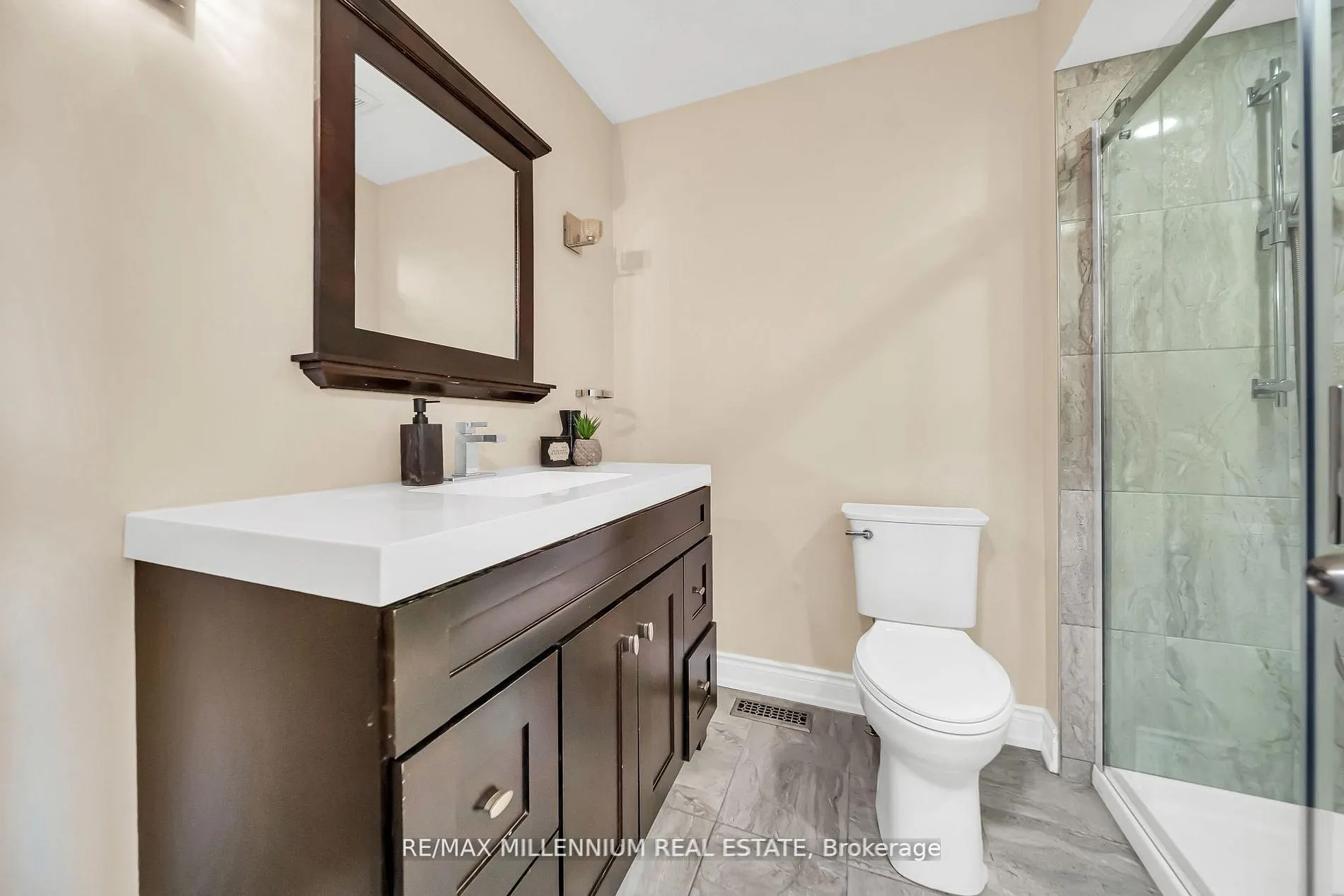 62 Cumberland Lane #31