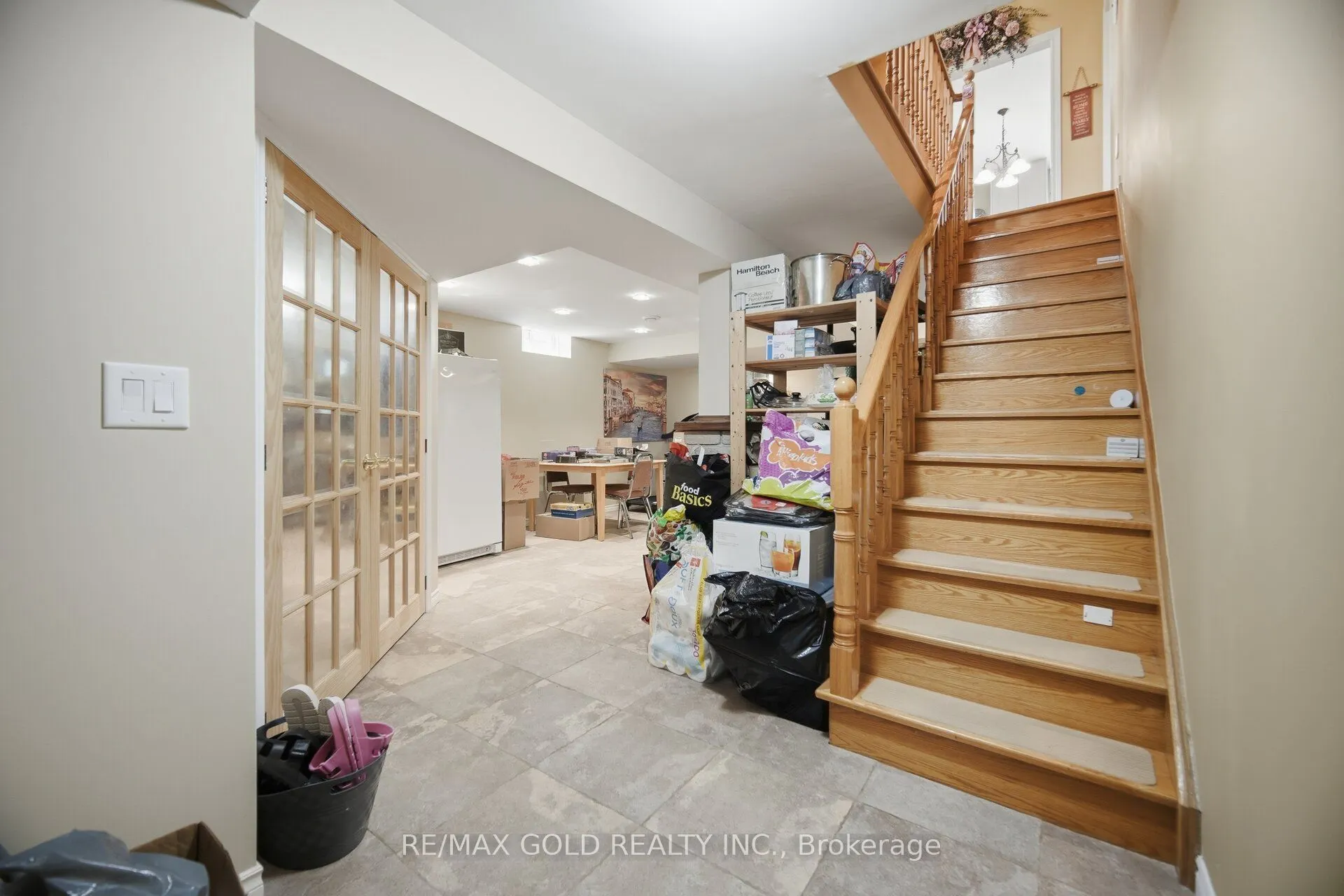 2 Sprucewood Crescent