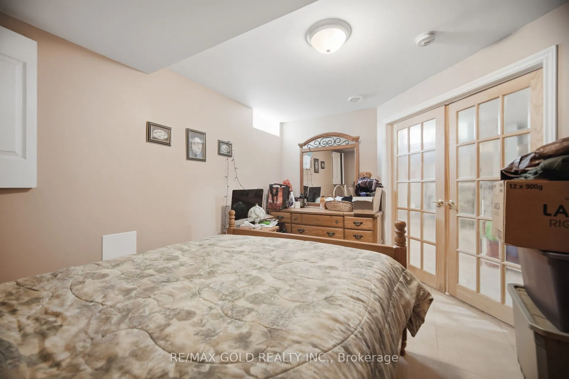 2 Sprucewood Crescent