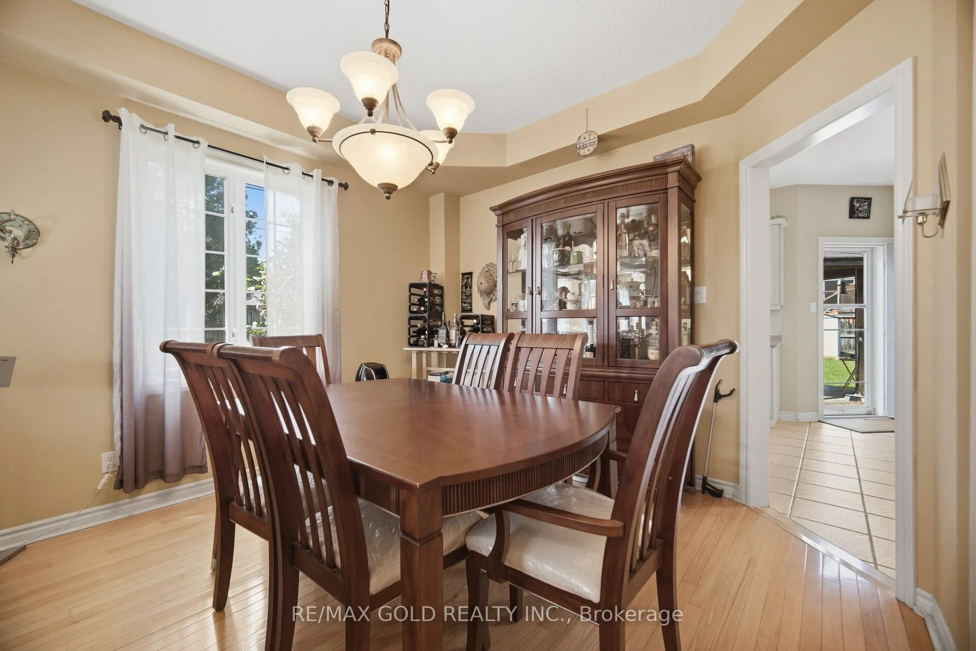 2 Sprucewood Crescent