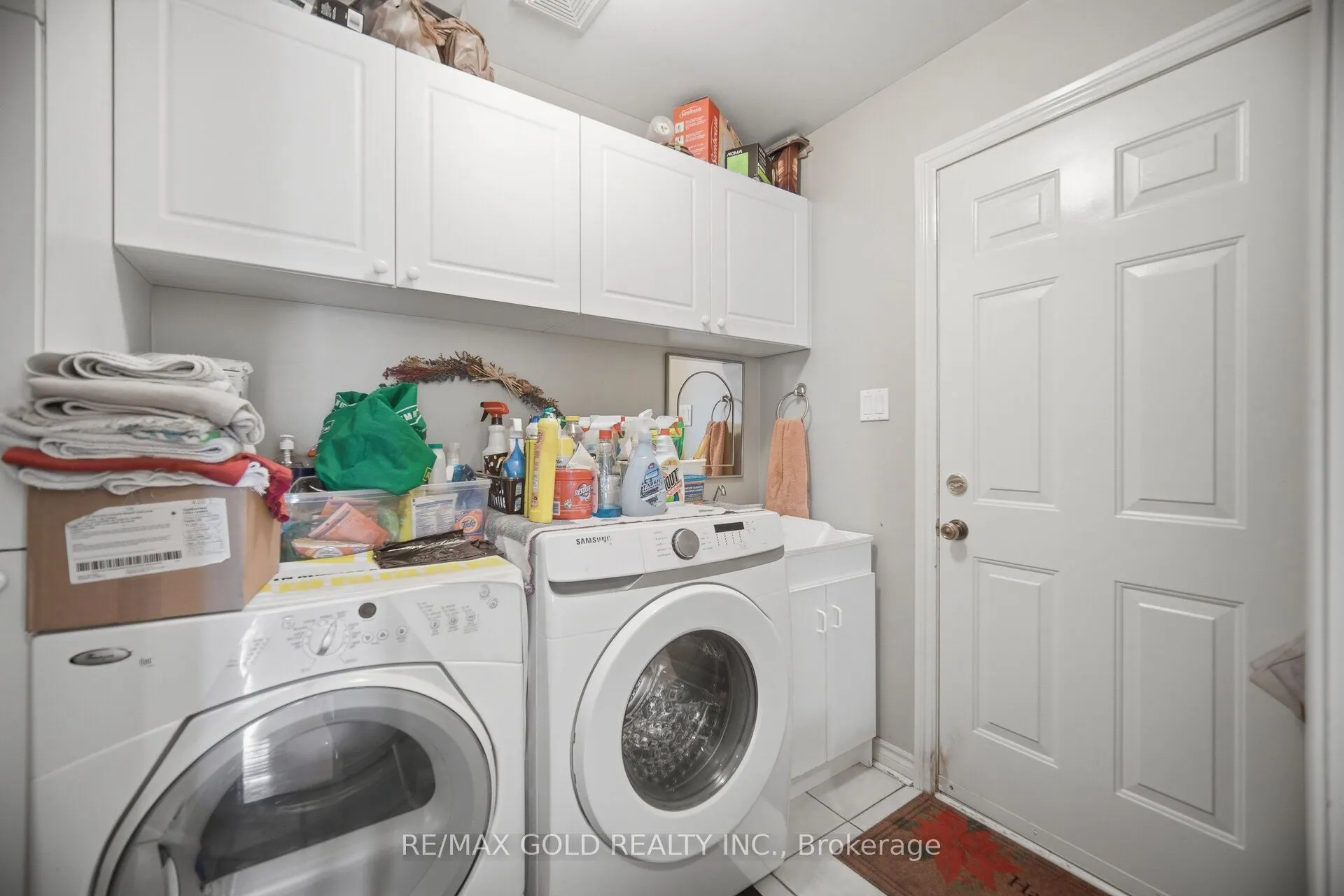 2 Sprucewood Crescent