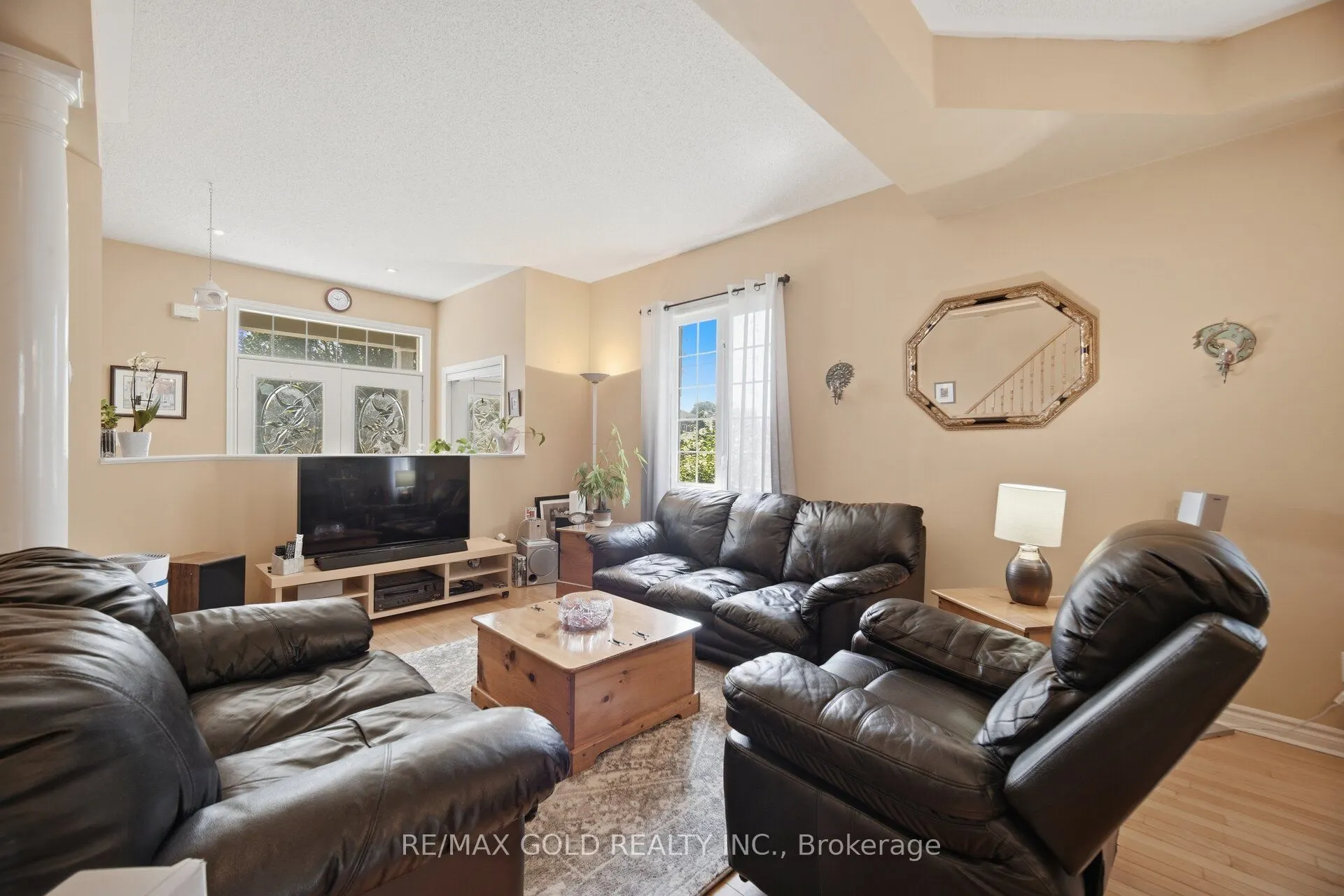 2 Sprucewood Crescent