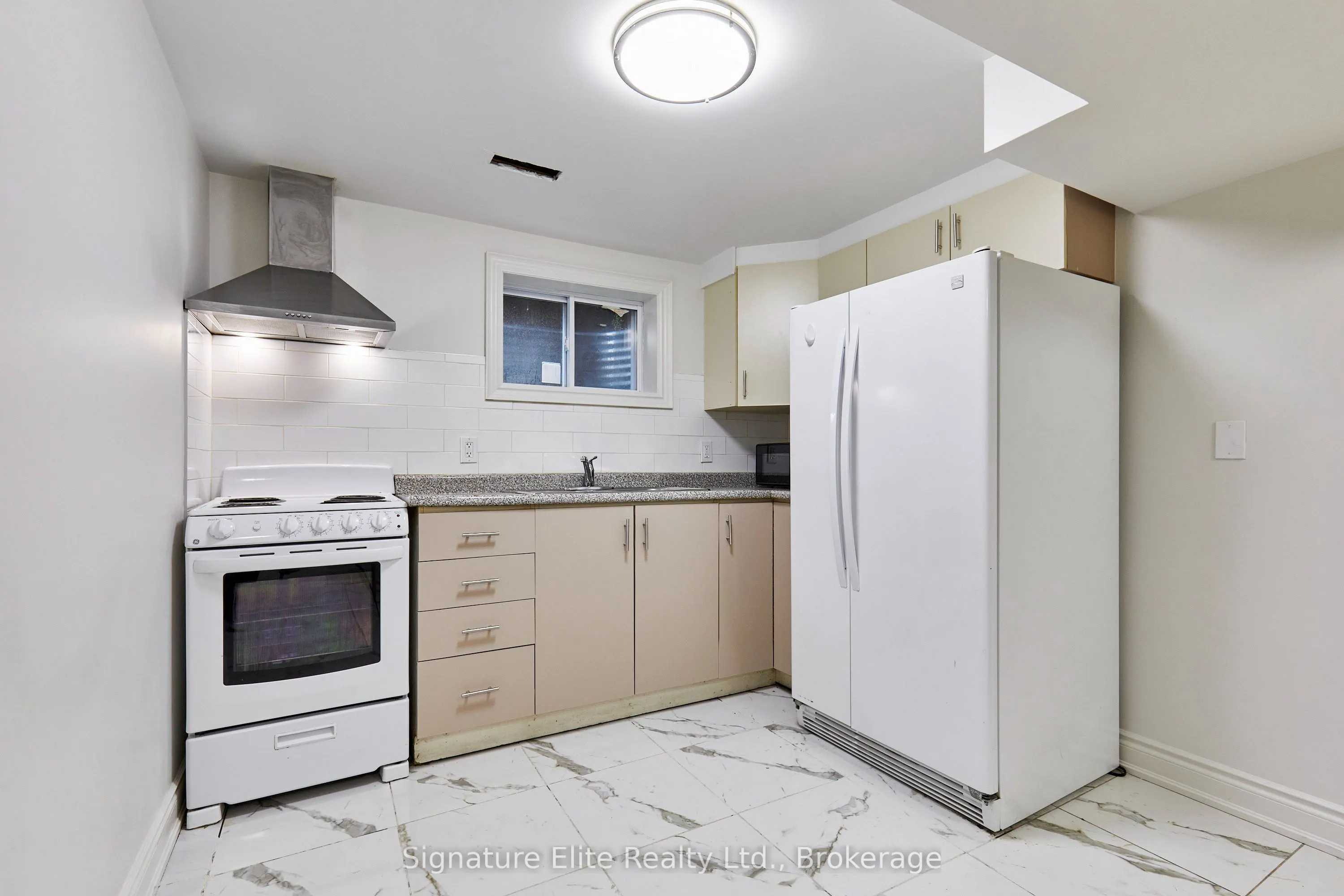 37 Tarsus Crescent #Bsmt