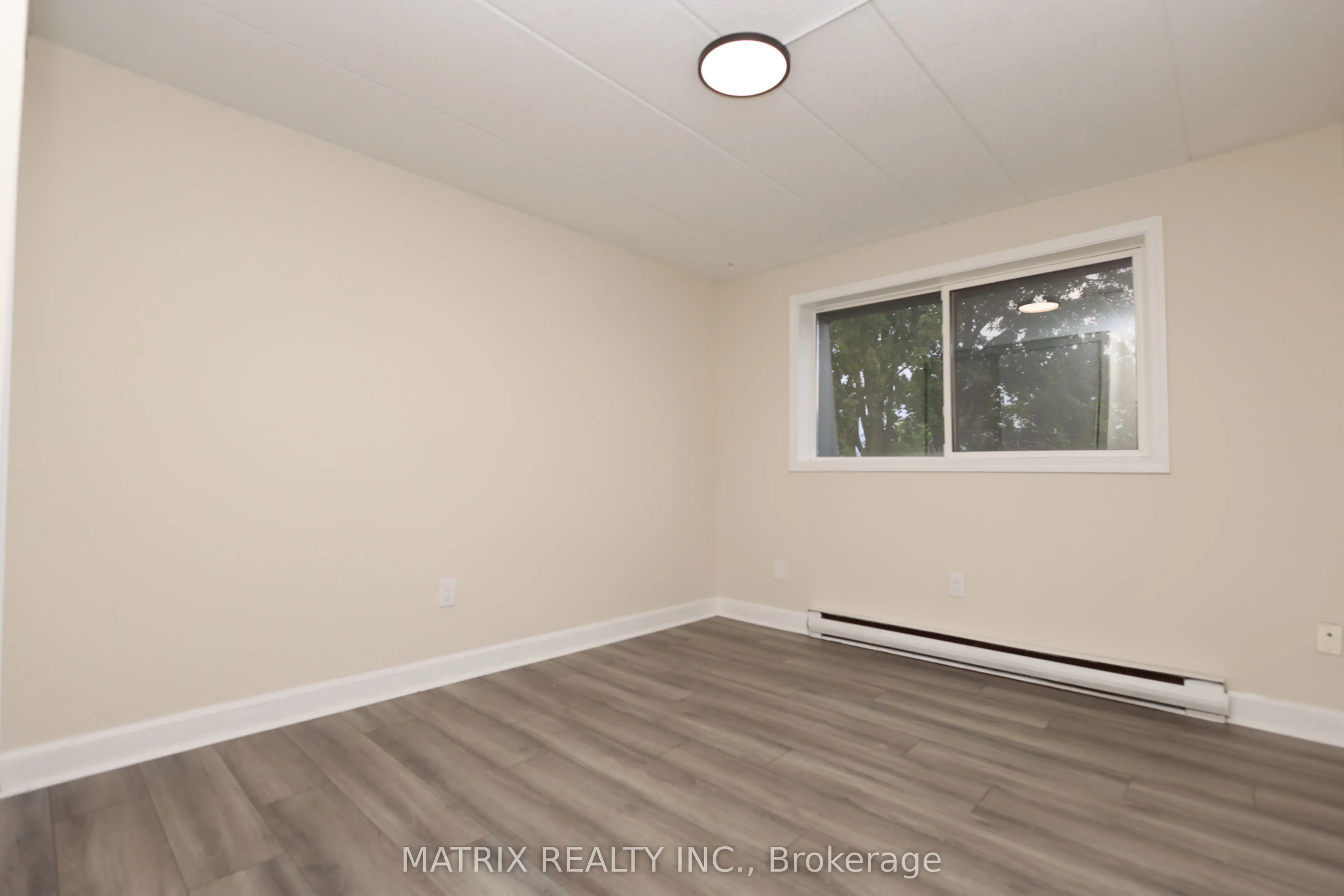 53 Taunton Road E #81