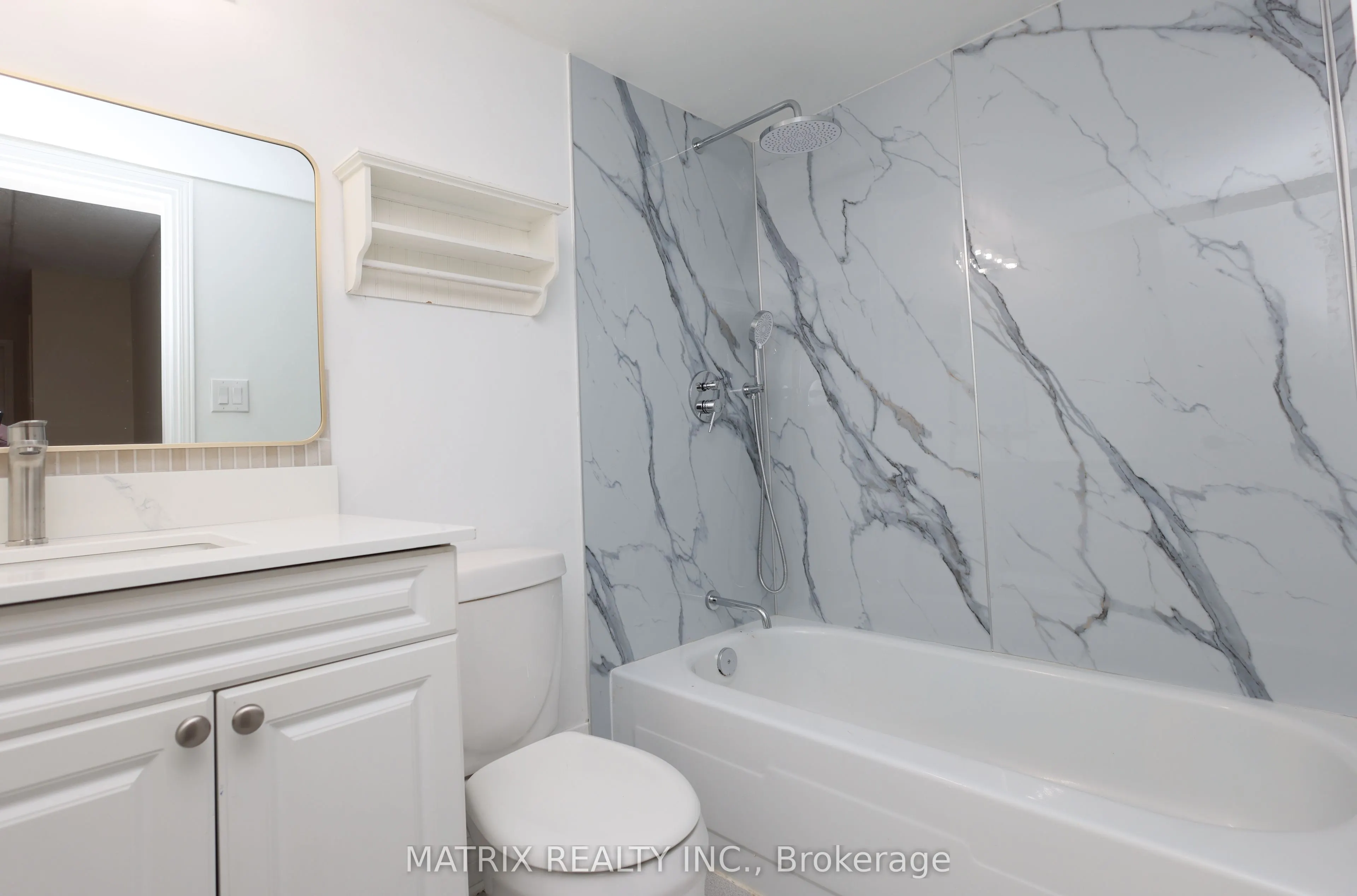 53 Taunton Road E #81