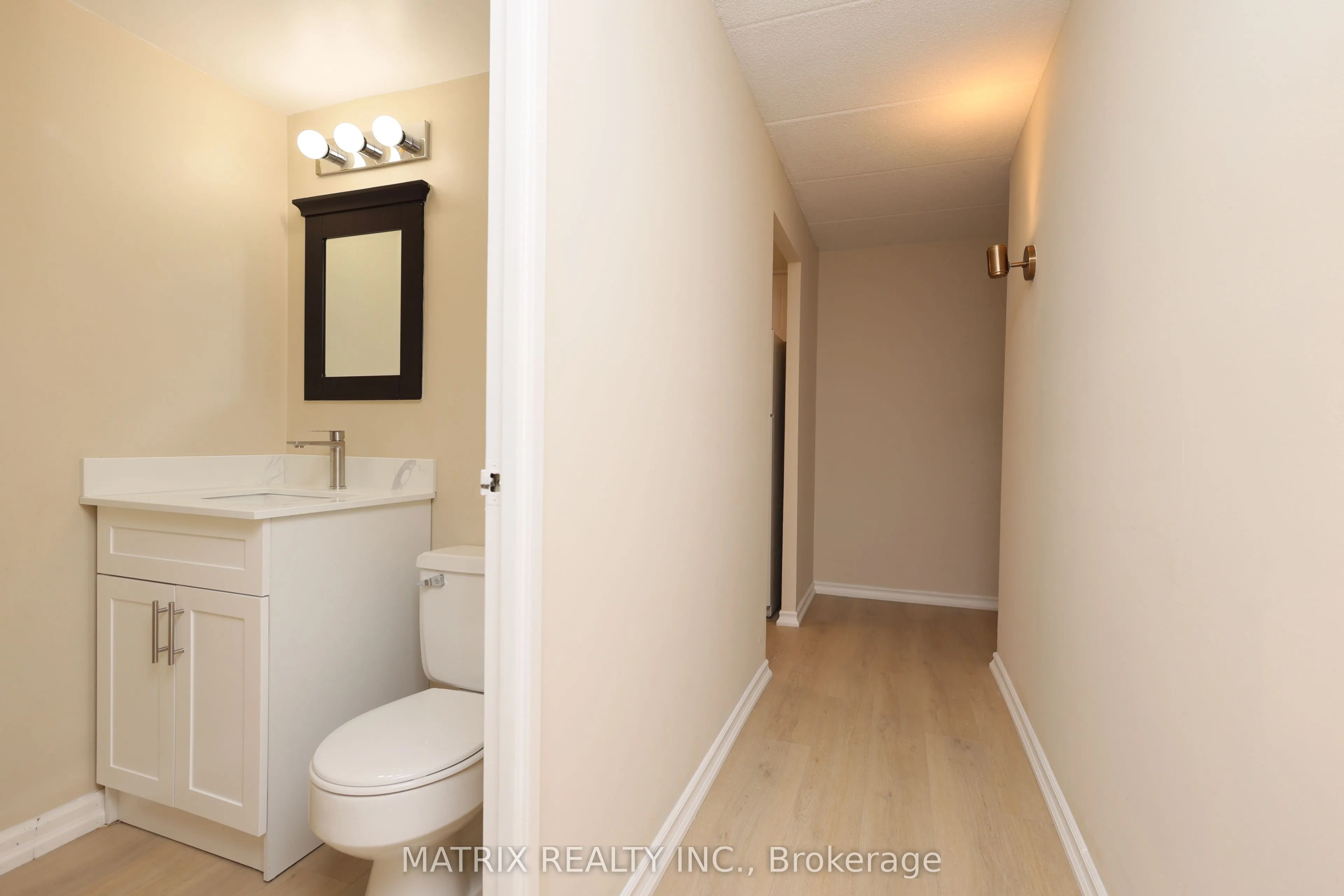 53 Taunton Road E #81