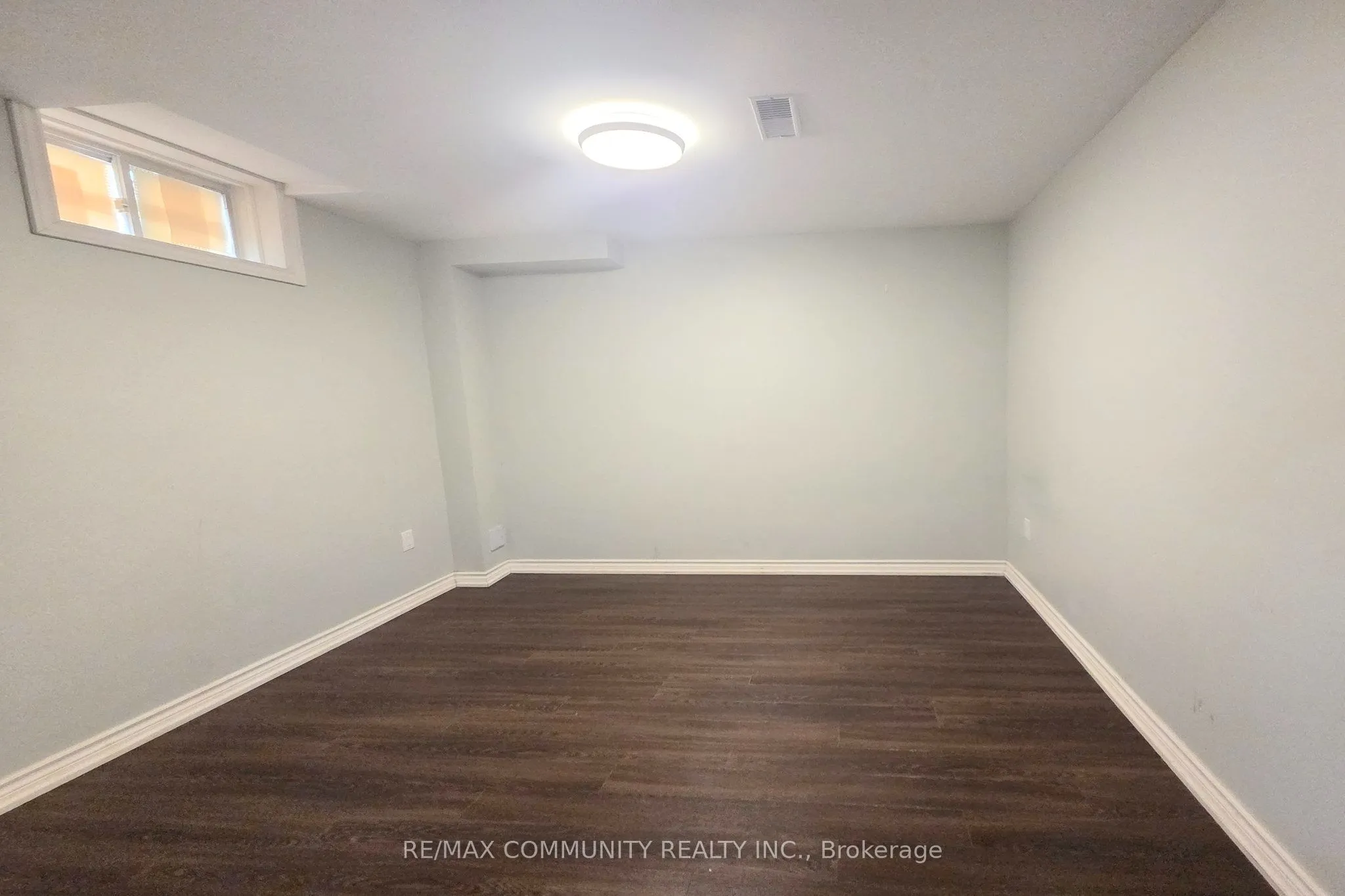 34 Gillingham Street #Basement