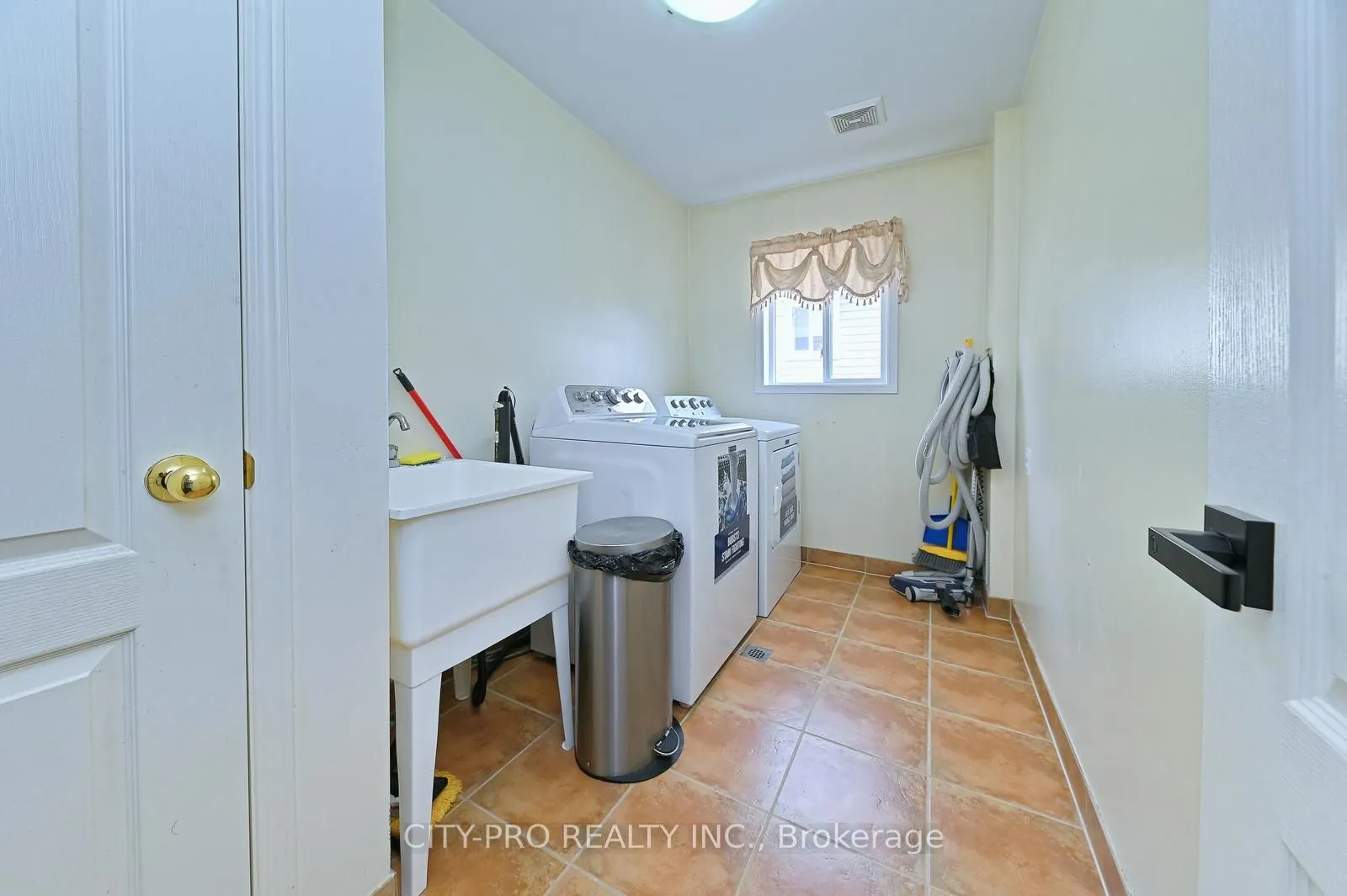 1178 Salmers Drive