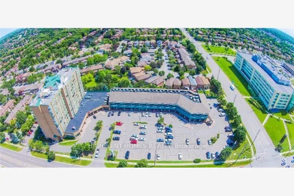 701 Rossland Road E