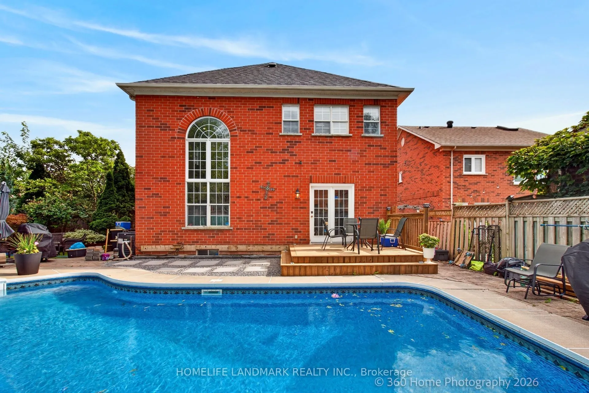 42 Blackfriar Avenue