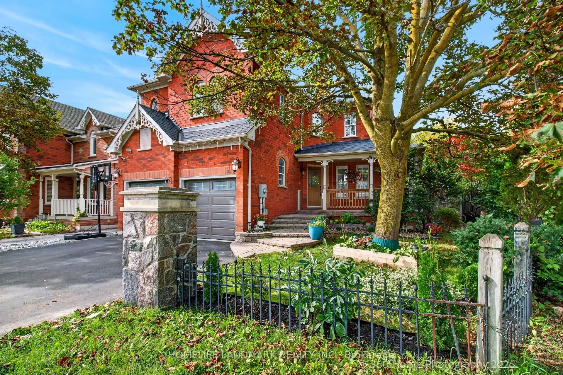 42 Blackfriar Avenue