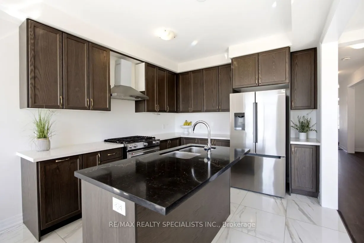 27 Salmon Crescent