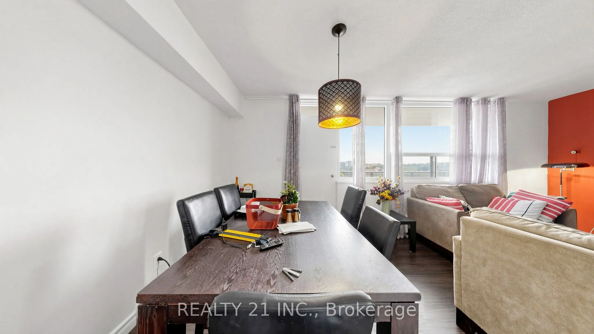 180 Markham Road #819
