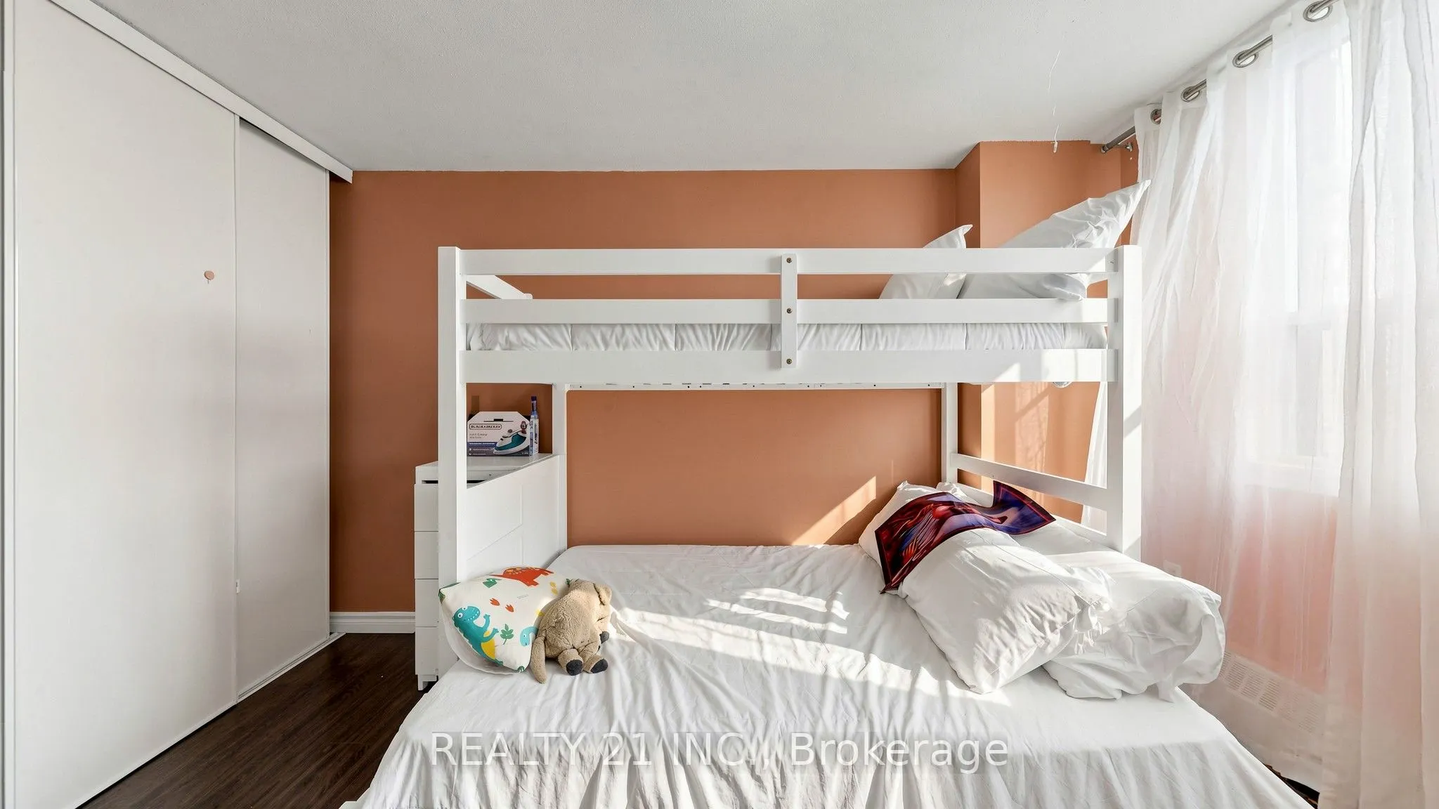 180 Markham Road #819