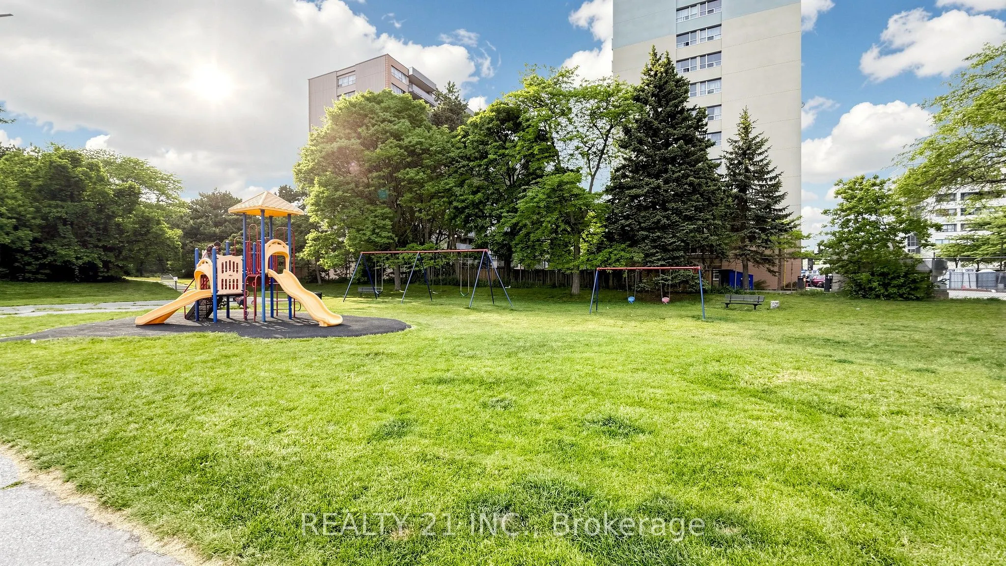 180 Markham Road #819