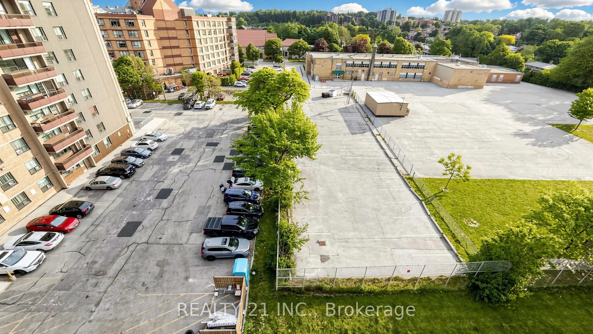 180 Markham Road #819