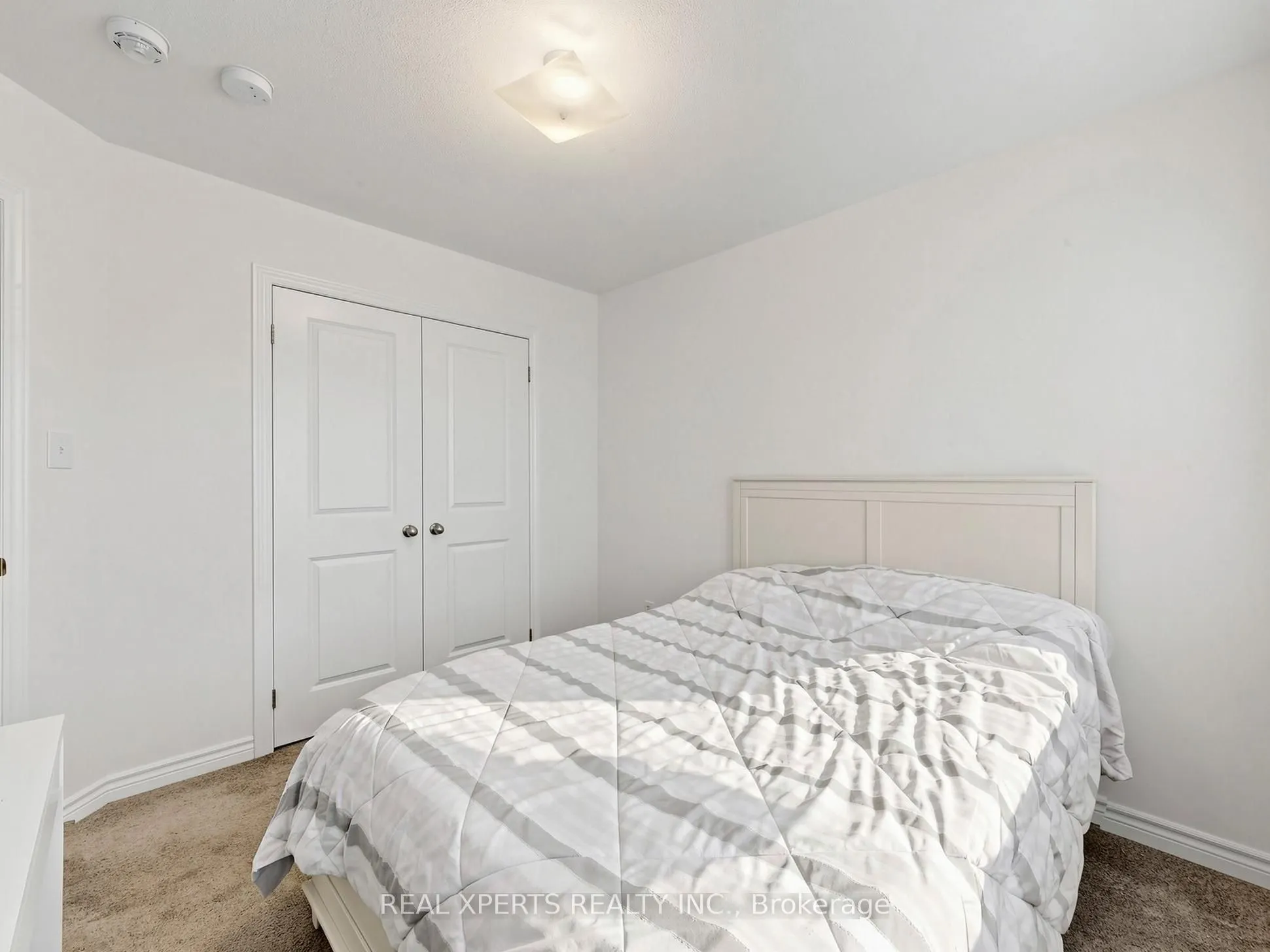 1129 Cameo Street