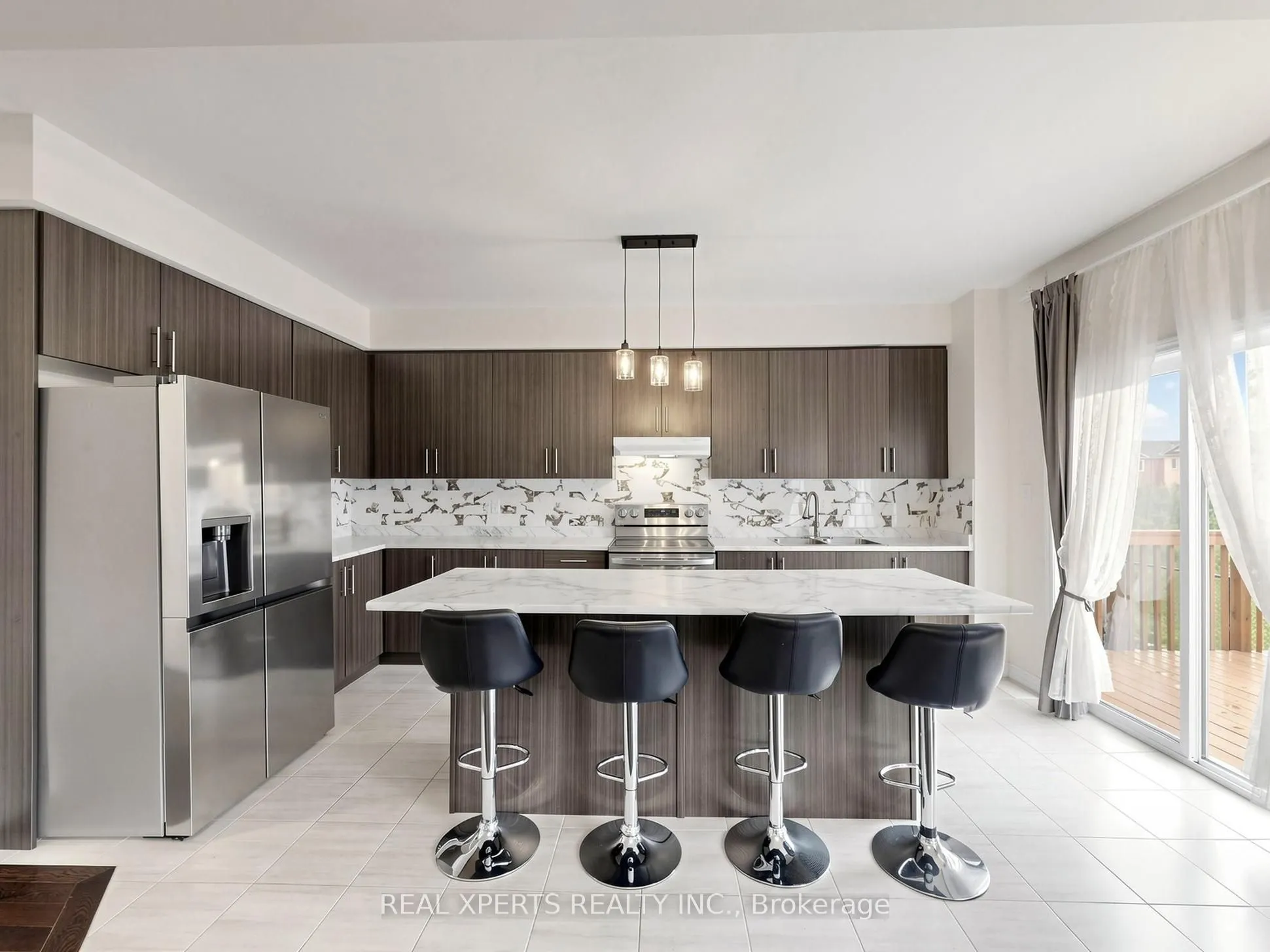1129 Cameo Street