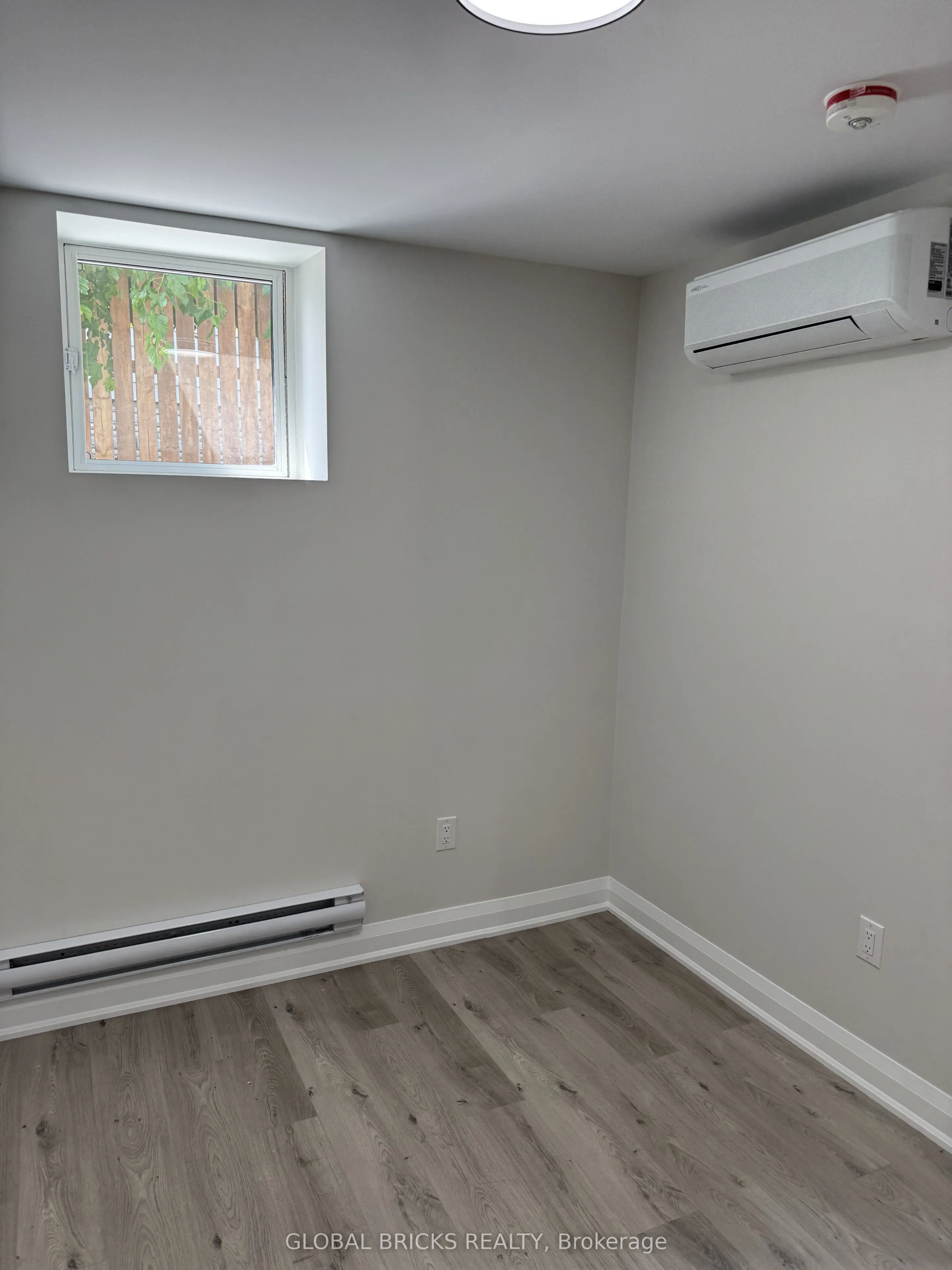 101 Minerva Avenue #Unit 3- Lower