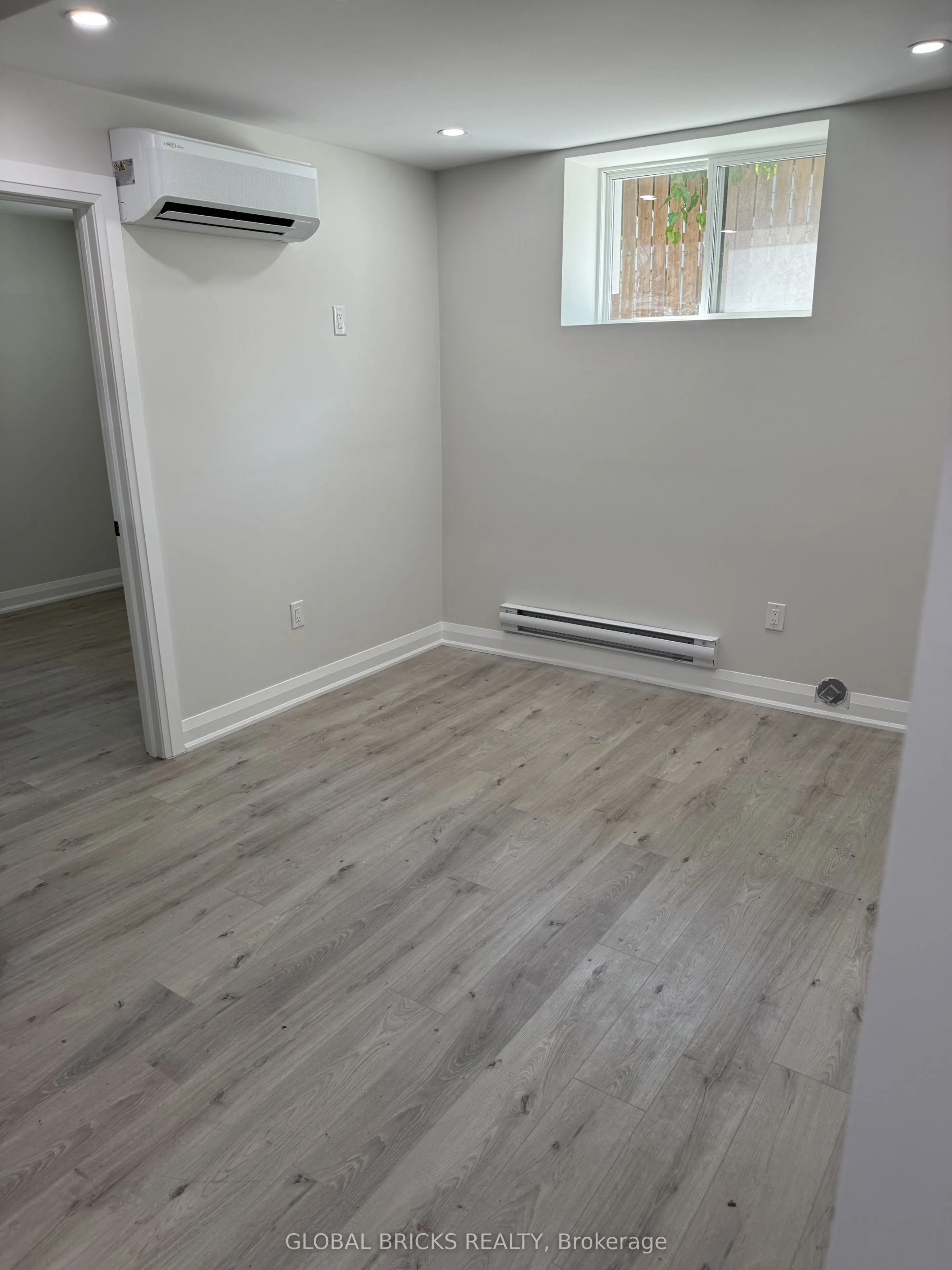 101 Minerva Avenue #Unit 3- Lower
