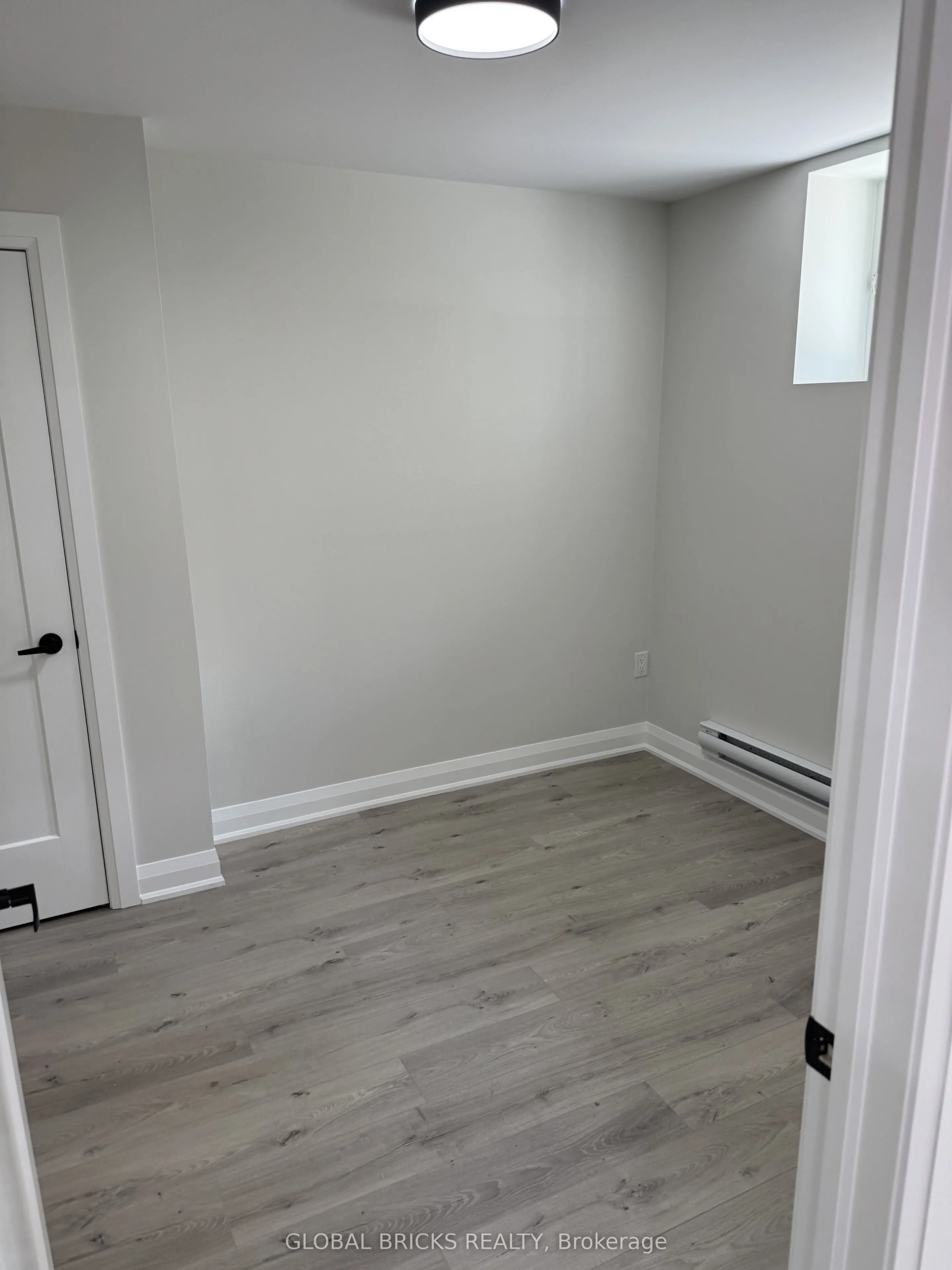 101 Minerva Avenue #Unit 3- Lower